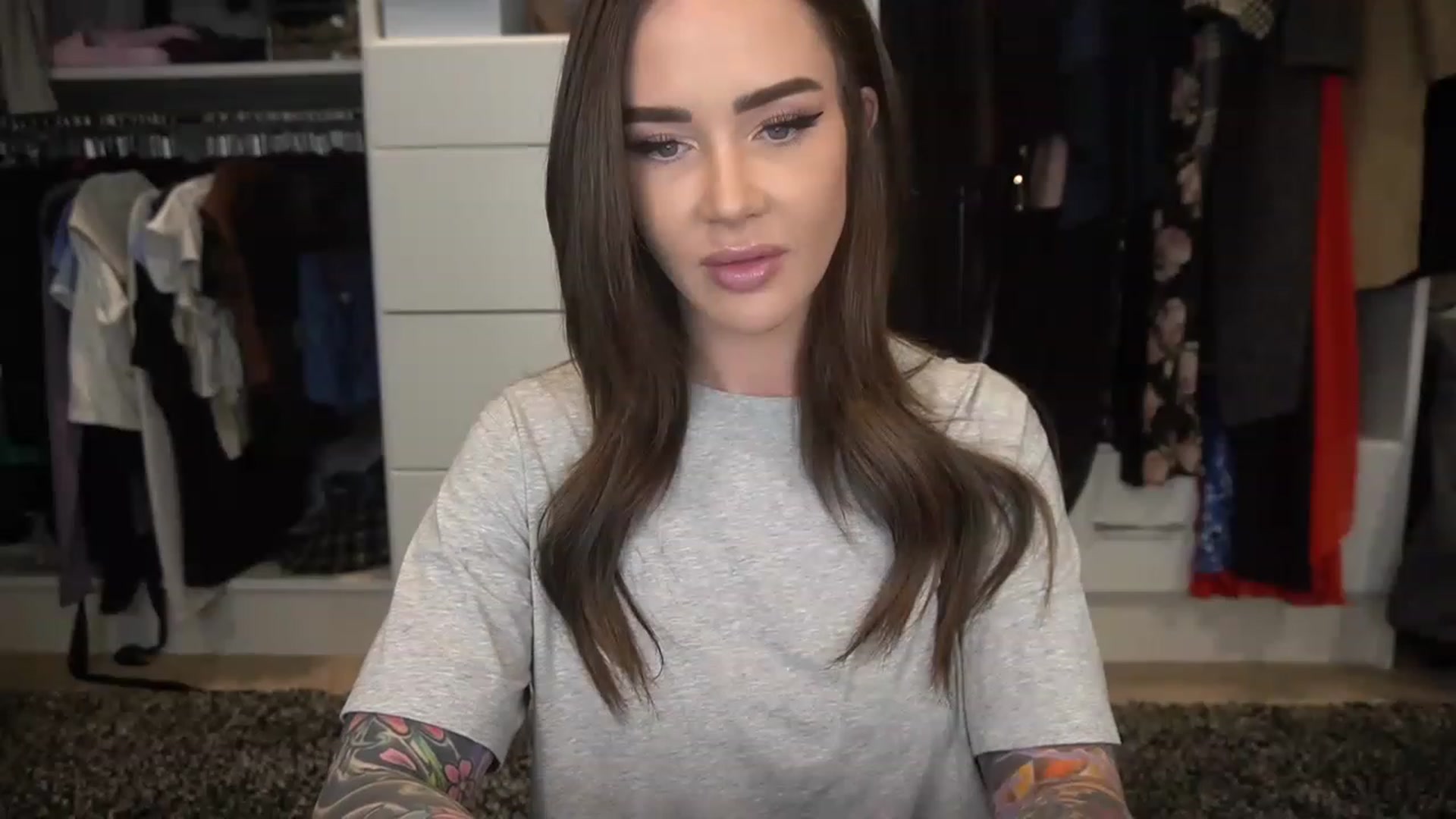 Gallery image thumbnail from VapePapi's myfreecams stream on, 03/10/2023, 23:18 image 7 of 20