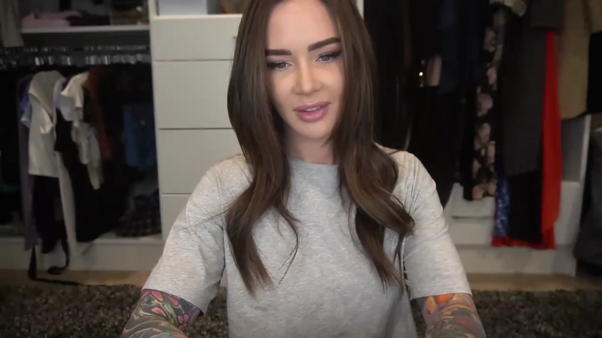 Gallery image thumbnail from VapePapi's myfreecams stream on, 03/10/2023, 23:18 image 20 of 20