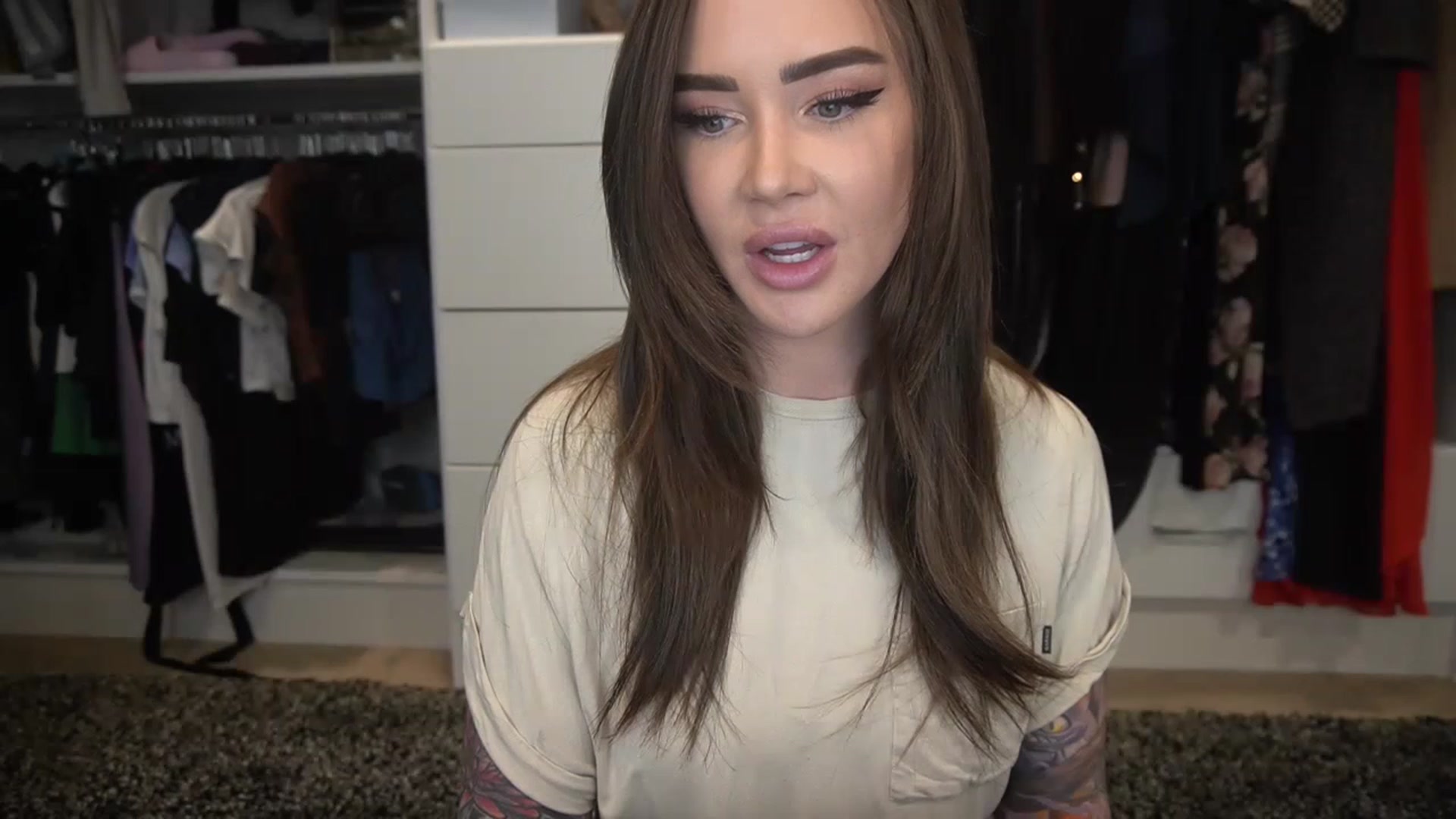 Gallery image thumbnail from VapePapi's myfreecams stream on, 03/12/2023, 20:01 image 19 of 20