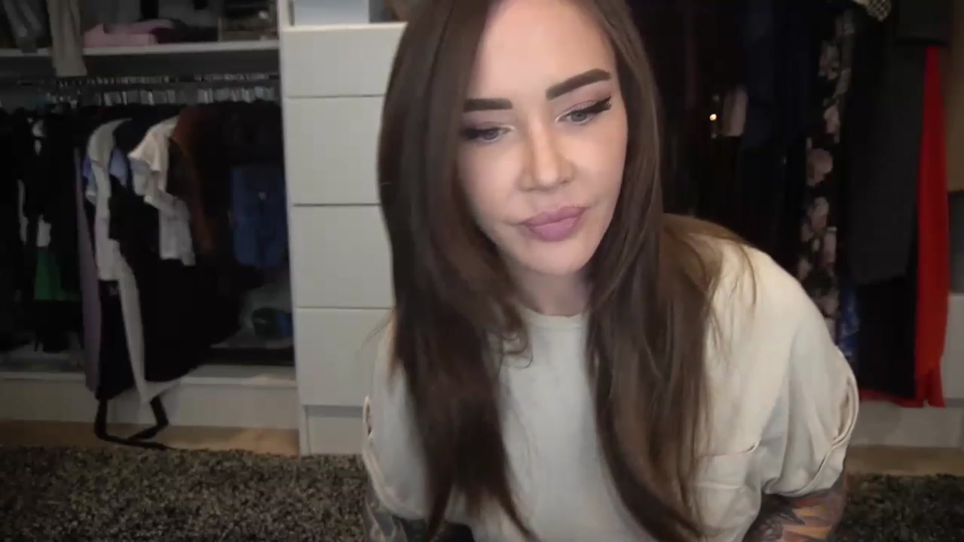 Gallery image thumbnail from VapePapi's myfreecams stream on, 03/12/2023, 20:01 image 9 of 20