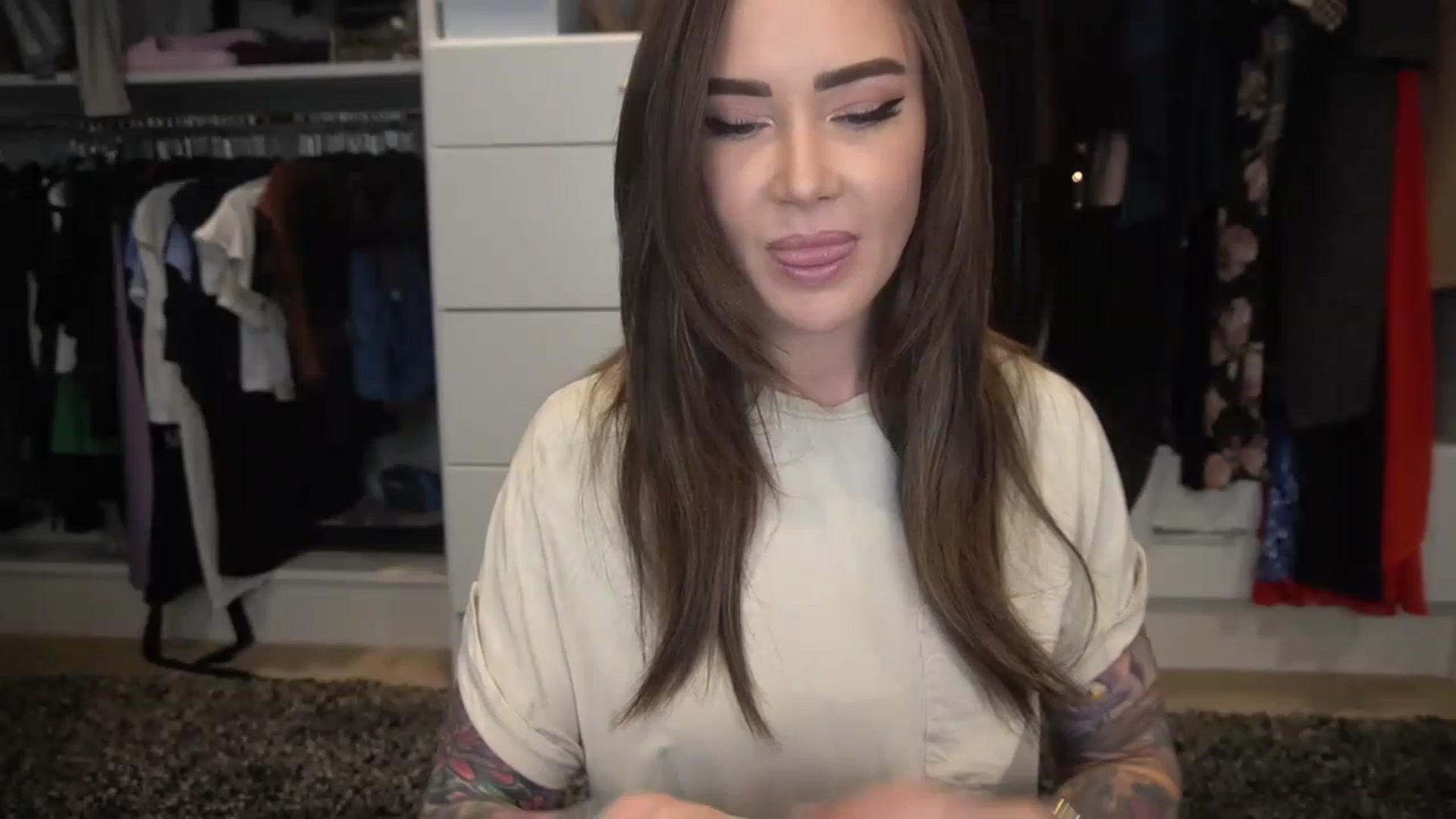 Gallery image thumbnail from VapePapi's myfreecams stream on, 03/12/2023, 20:01 image 5 of 20