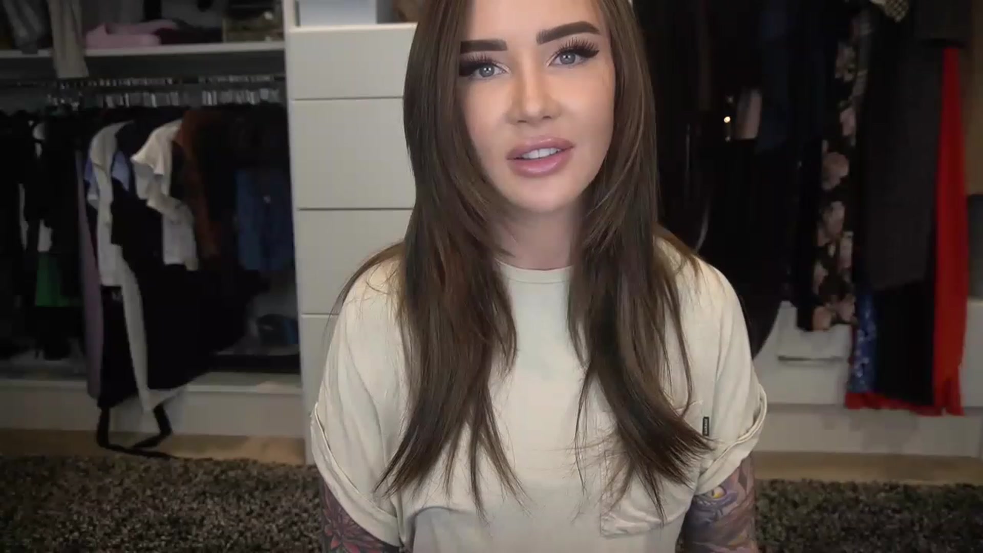 Gallery image thumbnail from VapePapi's myfreecams stream on, 03/12/2023, 20:01 image 15 of 20