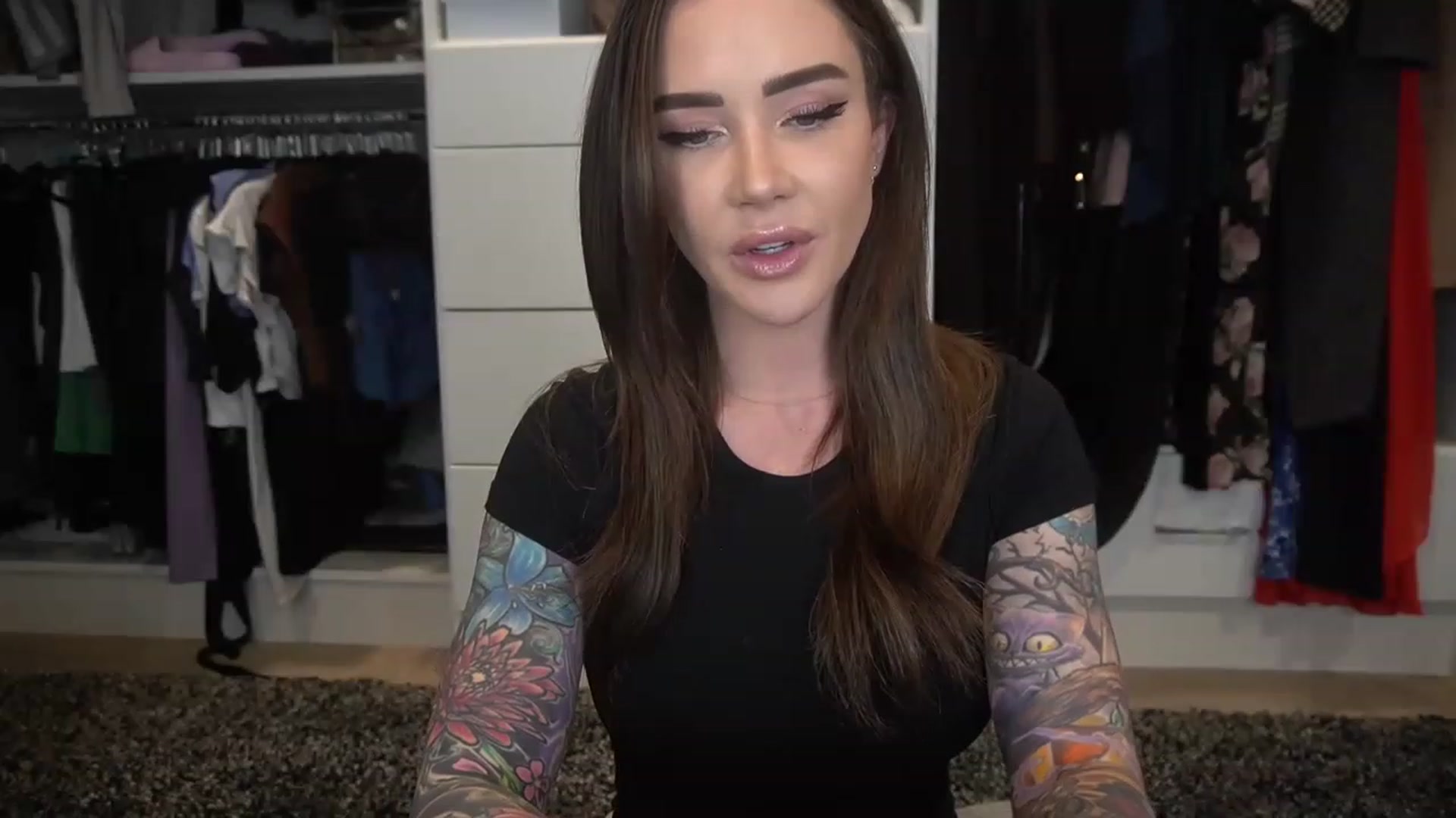 Gallery image thumbnail from VapePapi's myfreecams stream on, 03/14/2023, 22:26 image 7 of 20