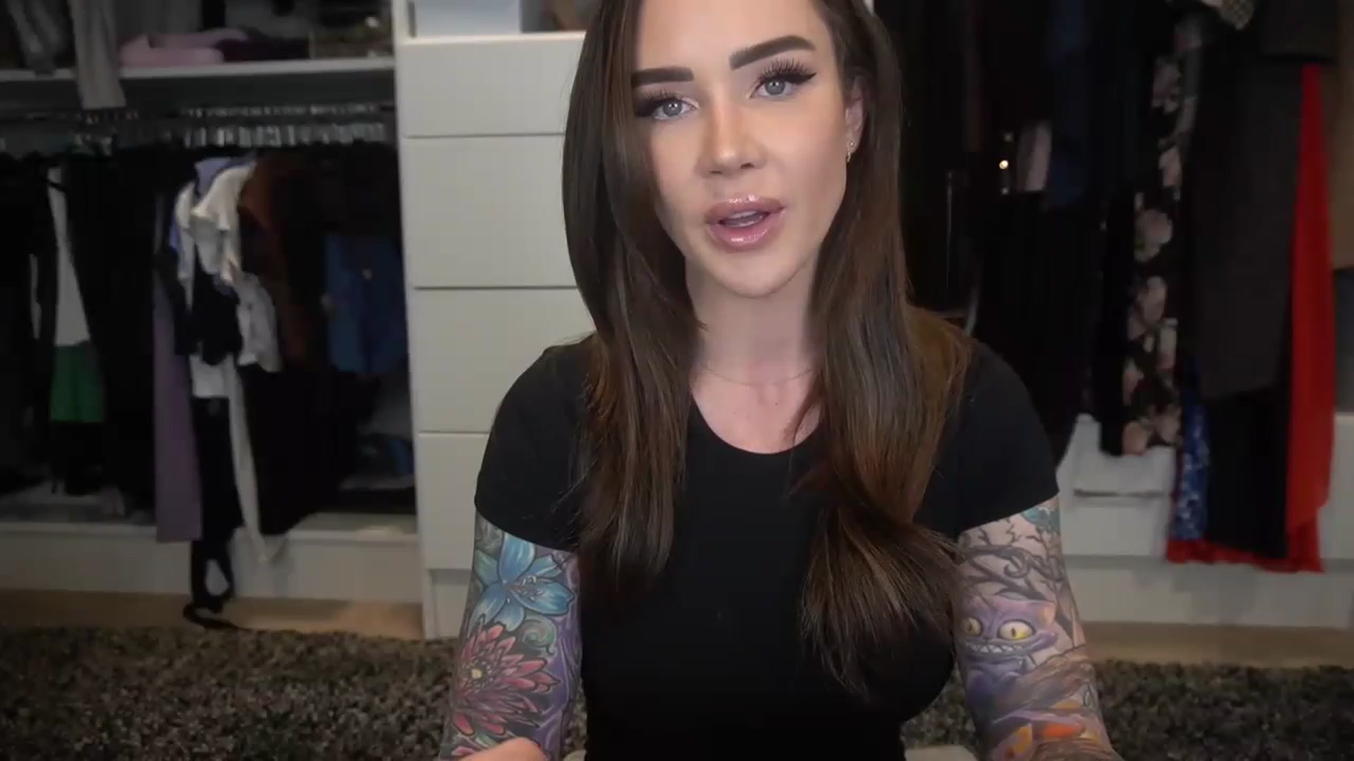 Gallery image thumbnail from VapePapi's myfreecams stream on, 03/14/2023, 22:26 image 8 of 20
