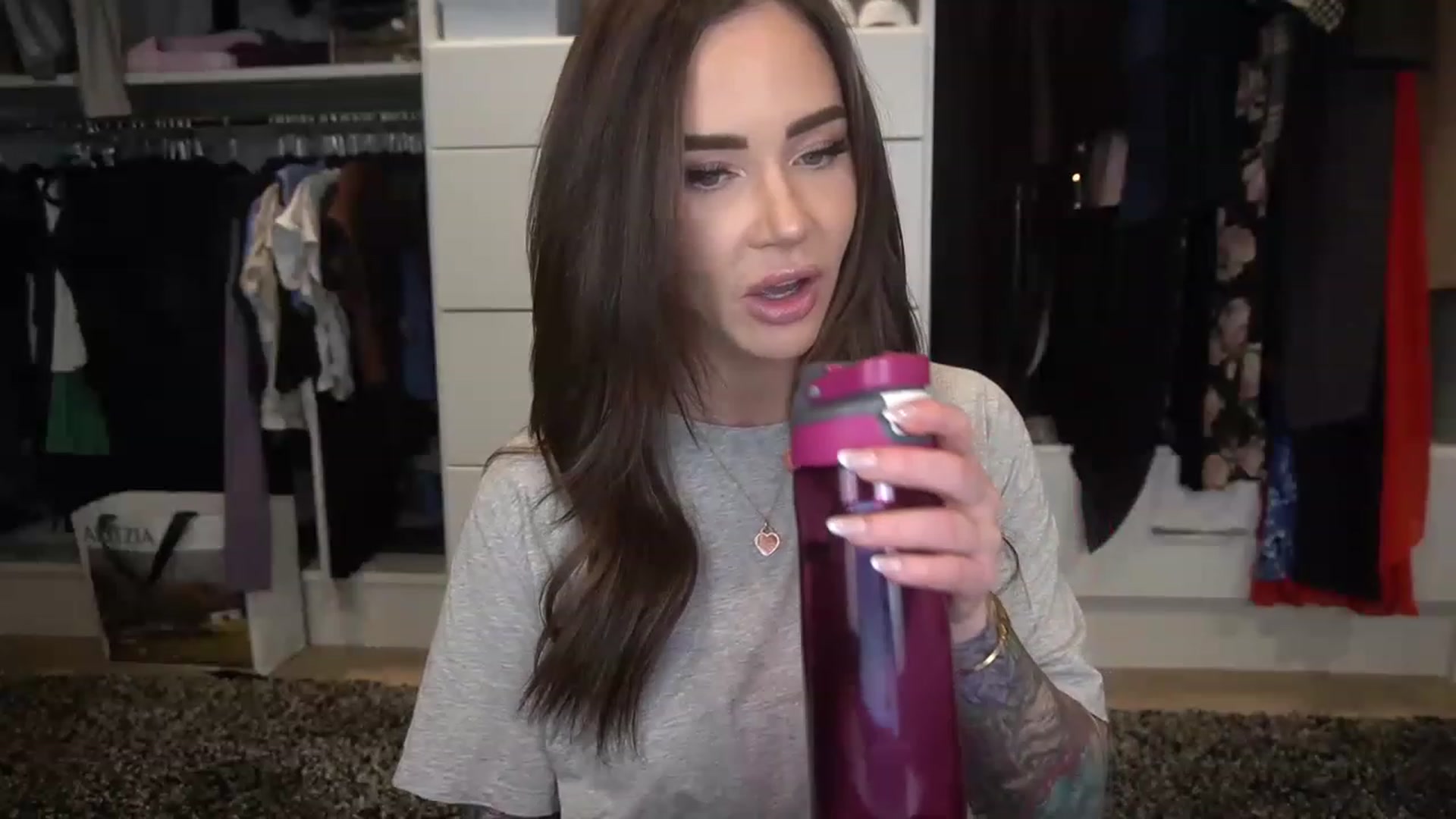 Gallery image thumbnail from VapePapi's myfreecams stream on, 03/15/2023, 22:31 image 11 of 20