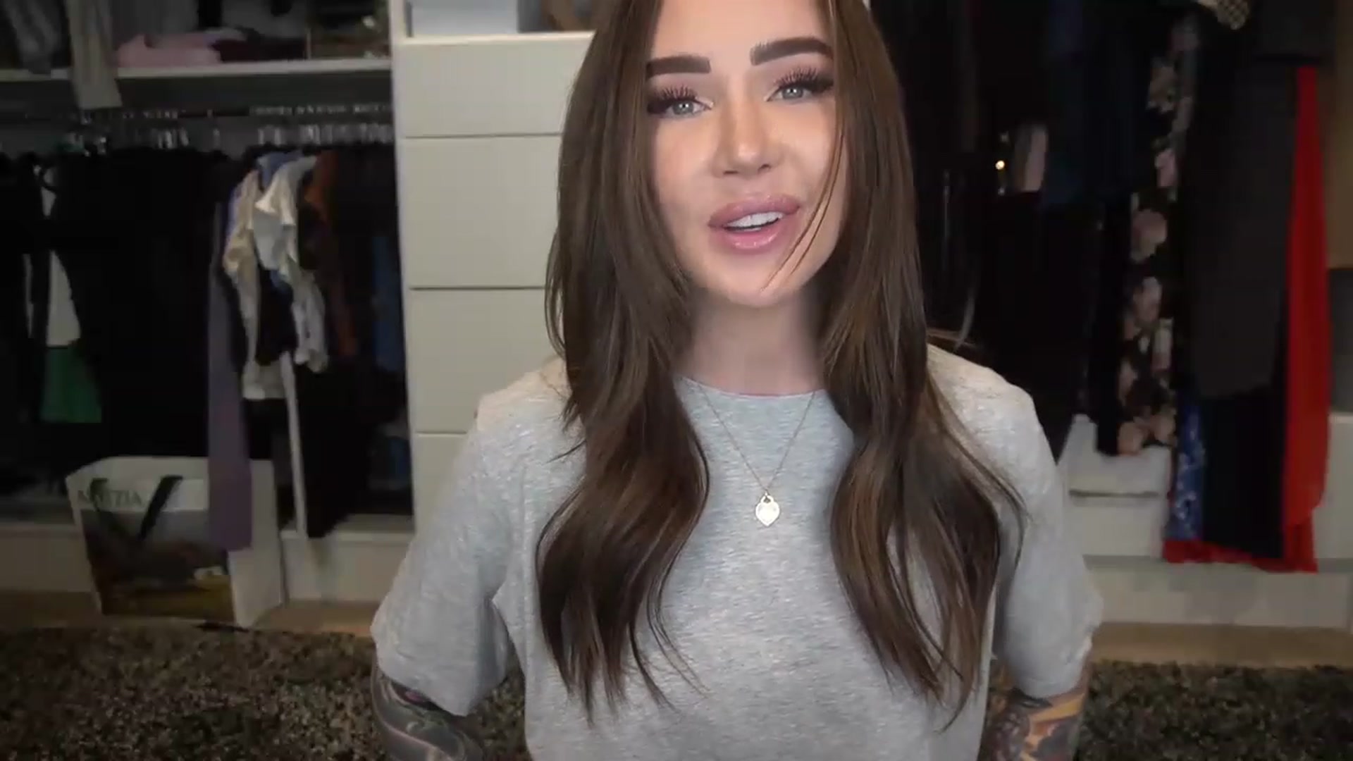 Gallery image thumbnail from VapePapi's myfreecams stream on, 03/15/2023, 22:31 image 20 of 20