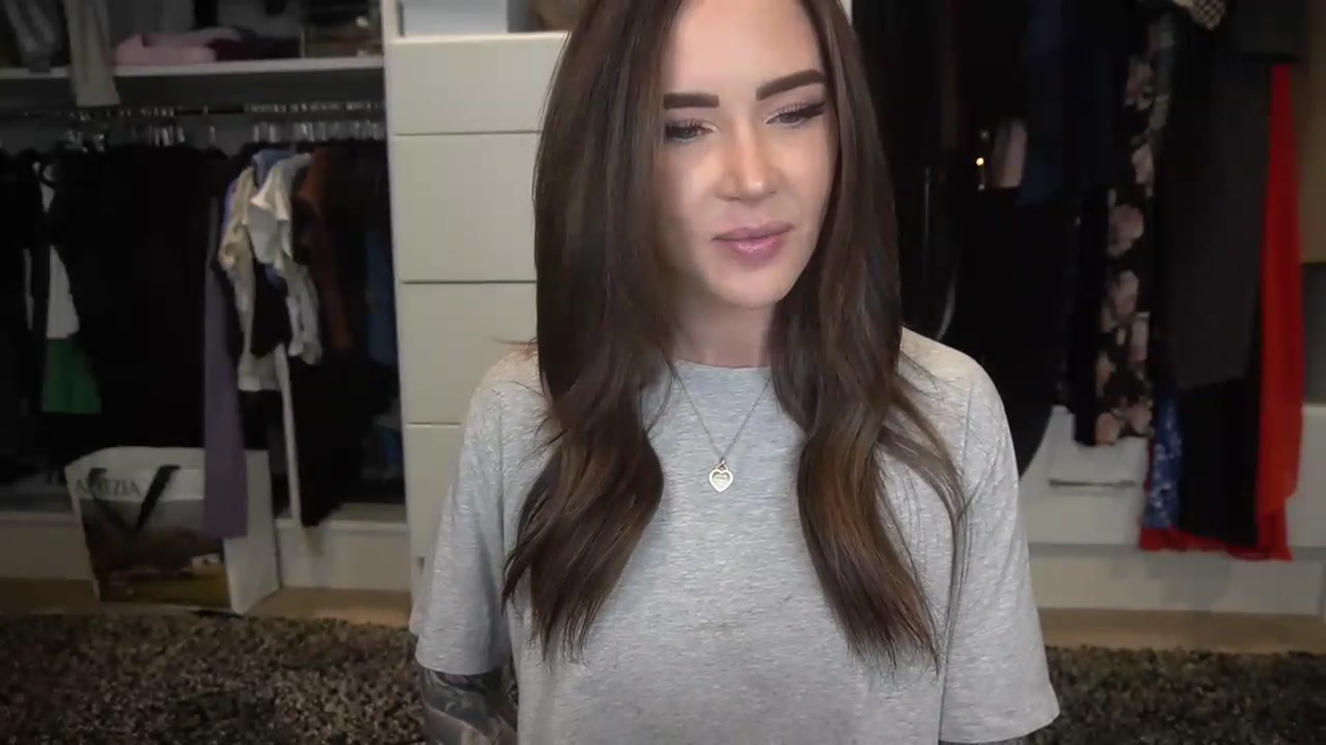 Gallery image thumbnail from VapePapi's myfreecams stream on, 03/15/2023, 22:31 image 12 of 20