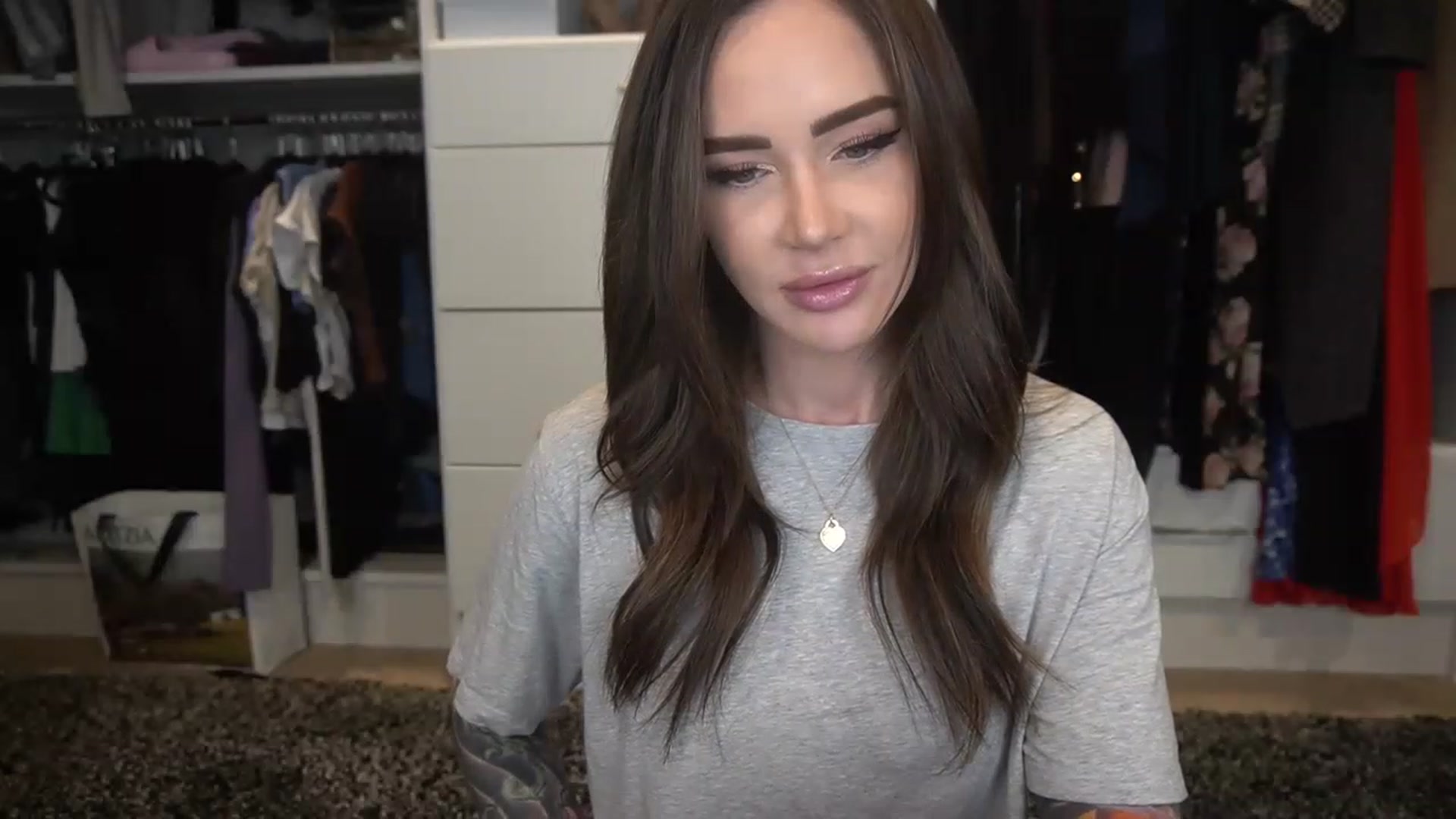 Gallery image thumbnail from VapePapi's myfreecams stream on, 03/15/2023, 22:31 image 4 of 20