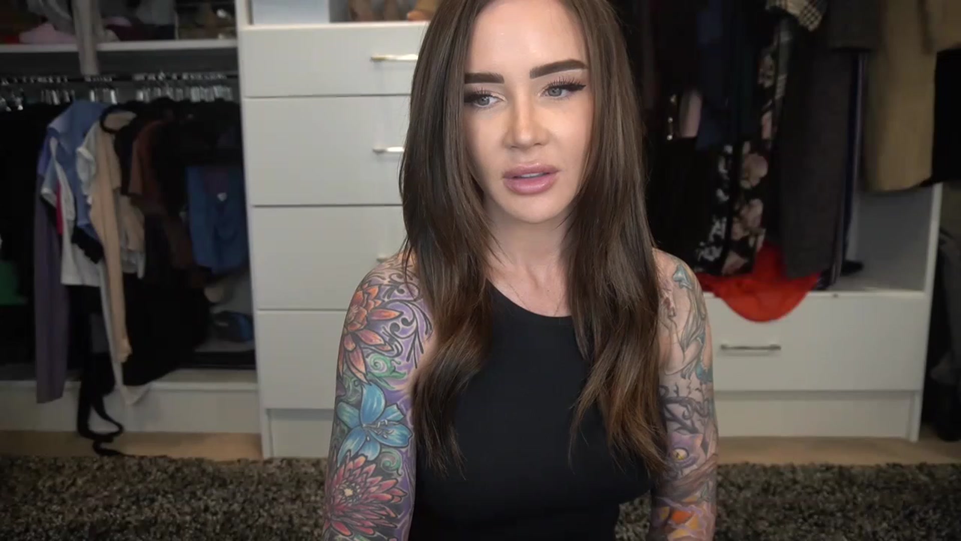 Gallery image thumbnail from VapePapi's myfreecams stream on, 03/22/2023, 22:30 image 13 of 20