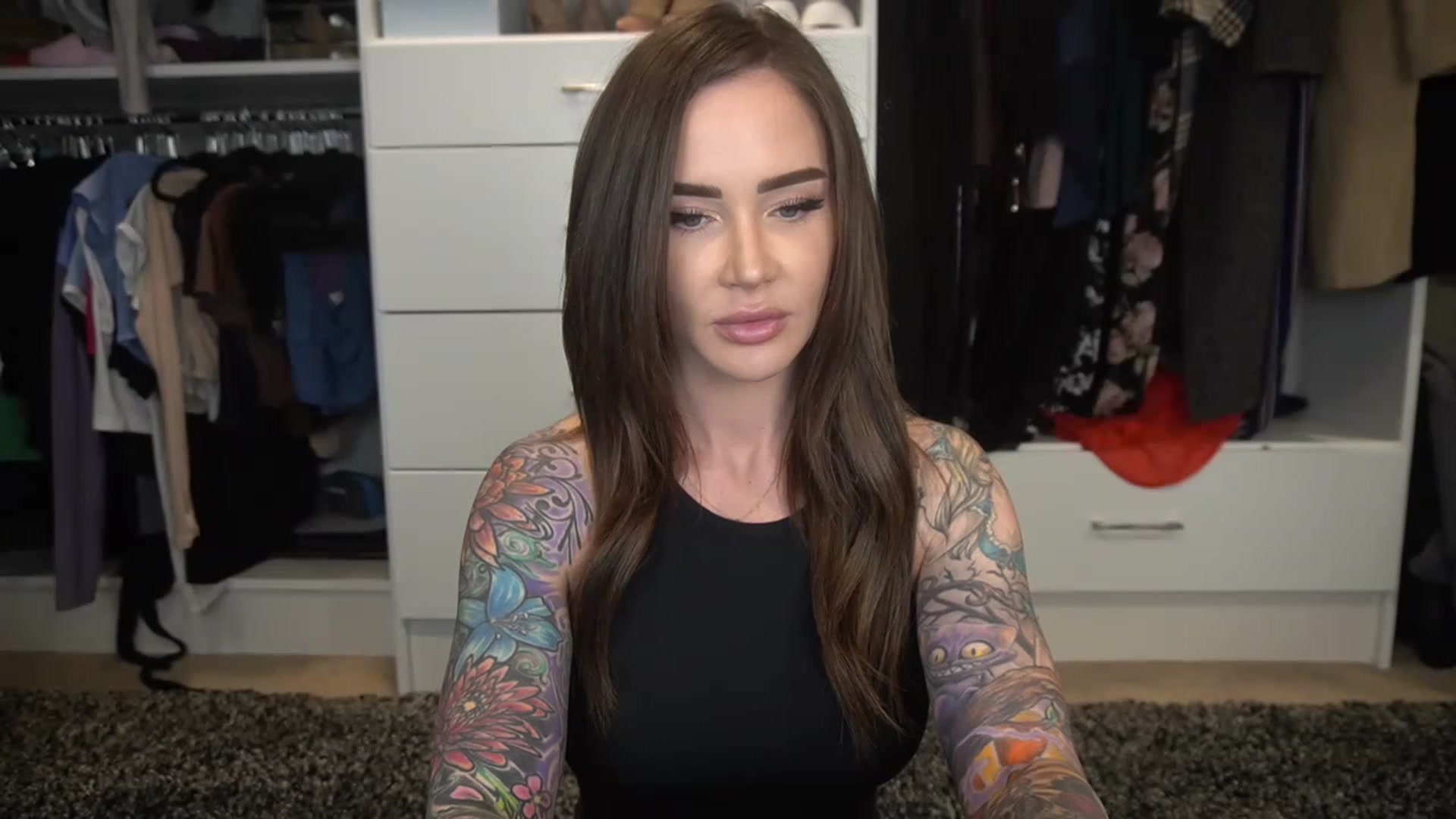Gallery image thumbnail from VapePapi's myfreecams stream on, 03/22/2023, 22:30 image 15 of 20