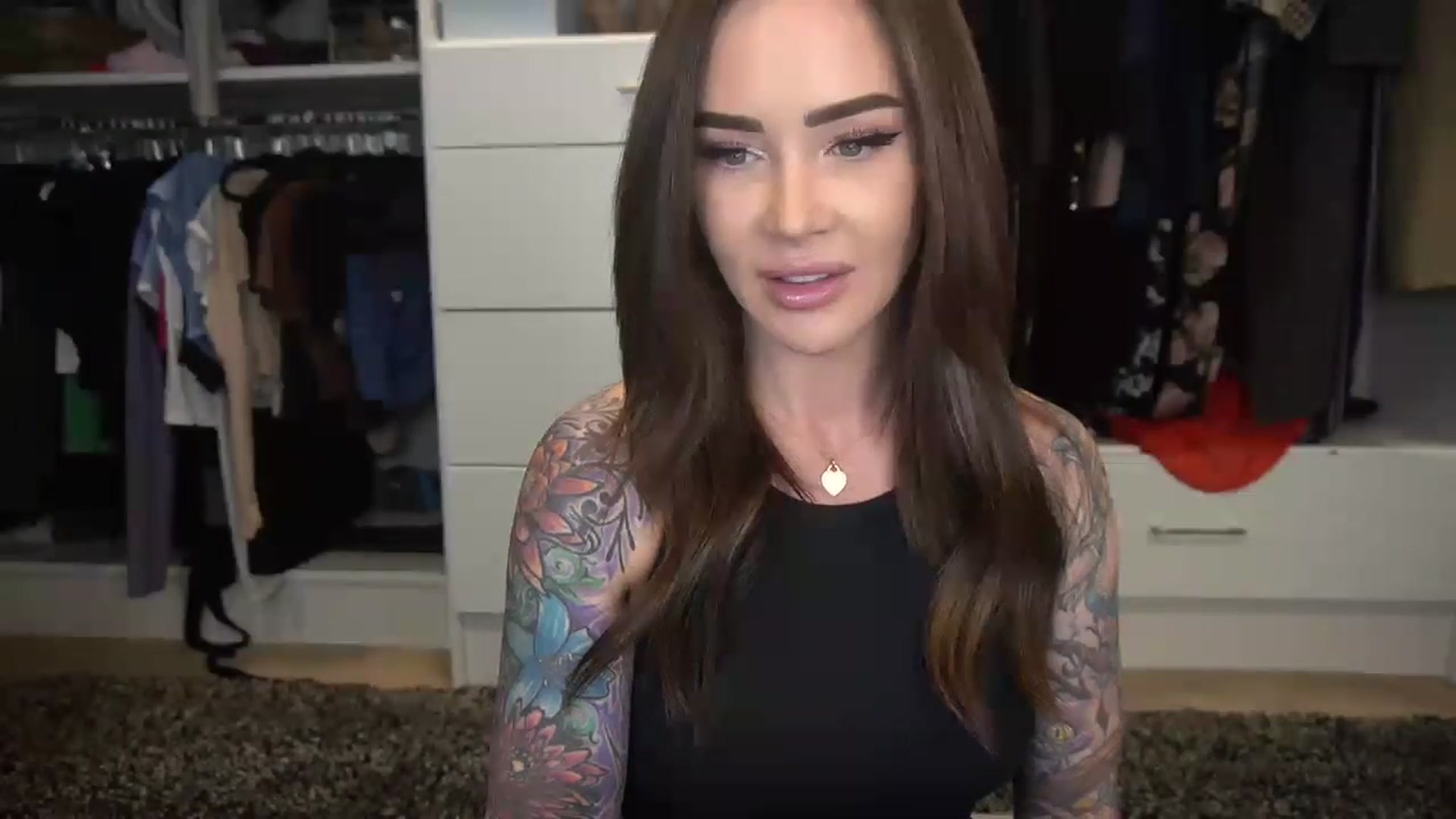 Gallery image thumbnail from VapePapi's myfreecams stream on, 03/23/2023, 22:15 image 11 of 20