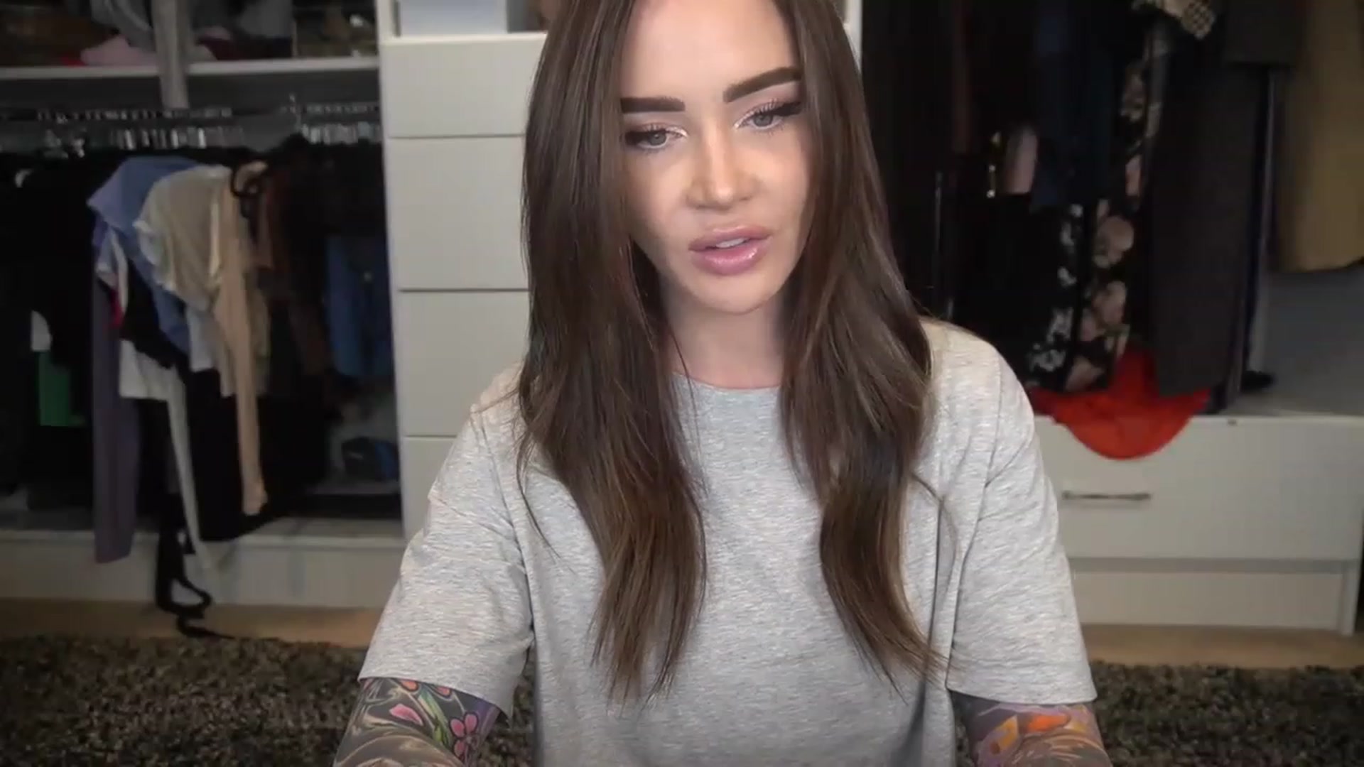 Gallery image thumbnail from VapePapi's myfreecams stream on, 03/24/2023, 22:24 image 14 of 20