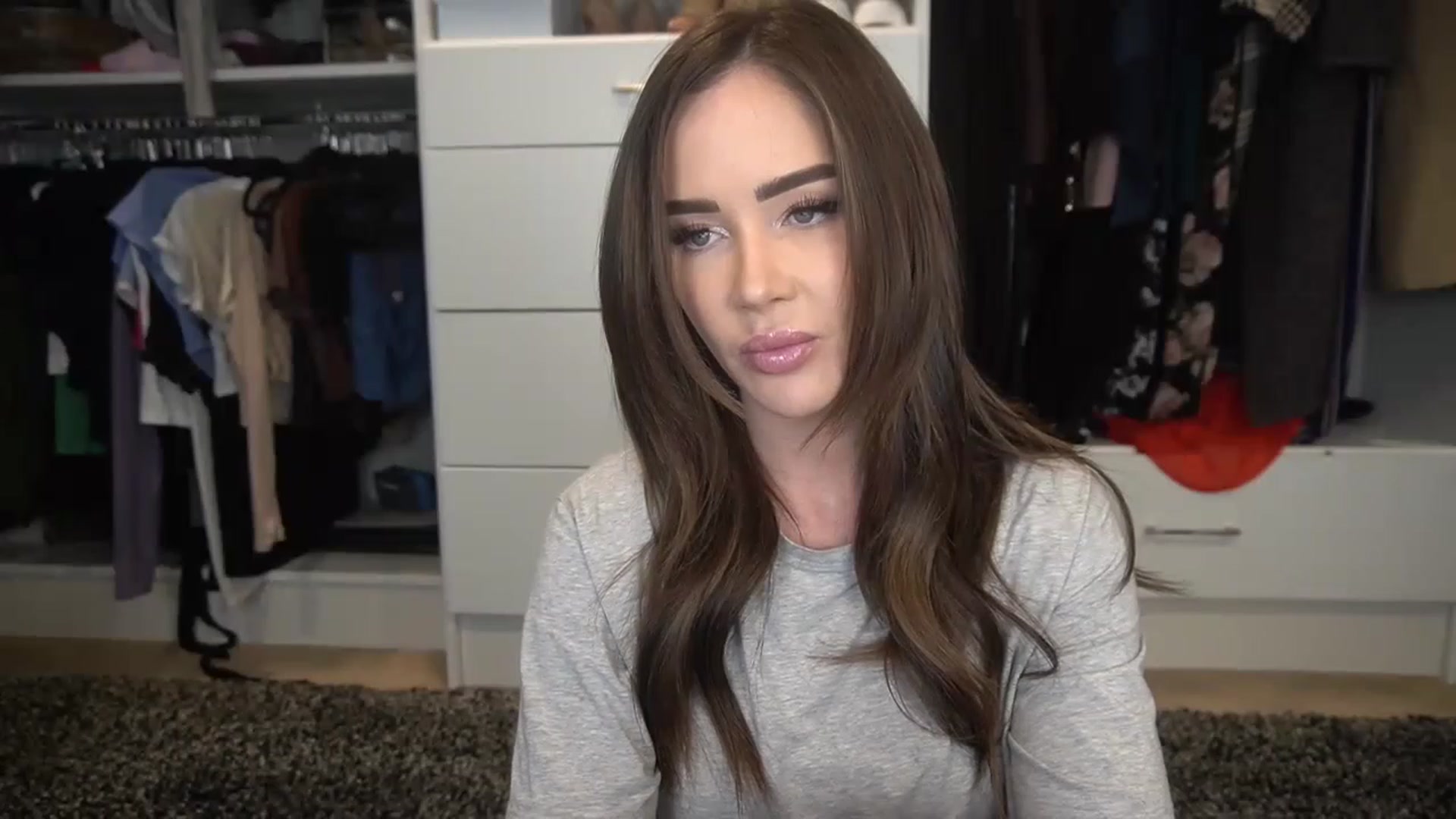 Gallery image thumbnail from VapePapi's myfreecams stream on, 03/26/2023, 19:27 image 16 of 20