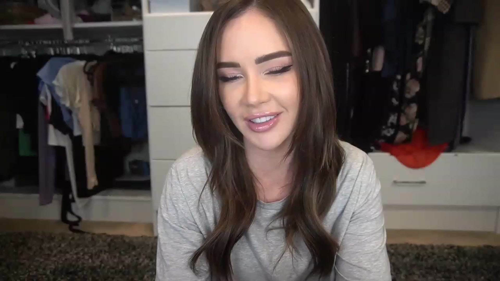 Gallery image thumbnail from VapePapi's myfreecams stream on, 03/26/2023, 19:27 image 1 of 20