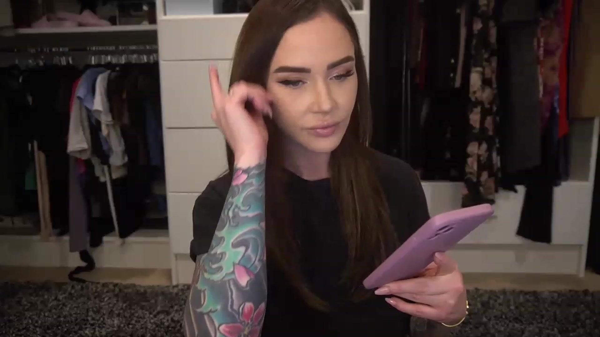Gallery image thumbnail from VapePapi's myfreecams stream on, 04/27/2023, 22:32 image 9 of 20