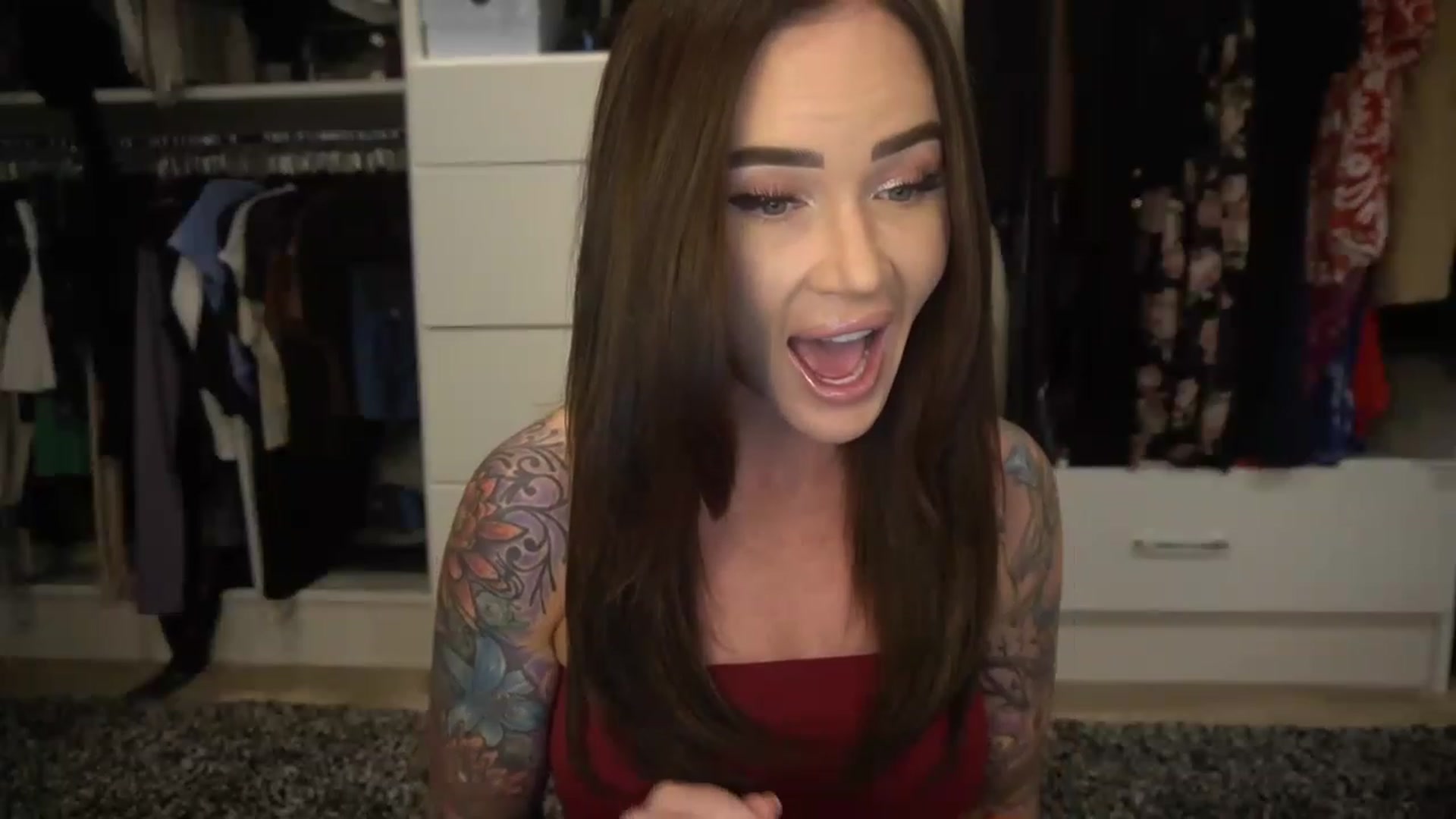Gallery image thumbnail from VapePapi's myfreecams stream on, 05/12/2023, 22:14 image 13 of 20