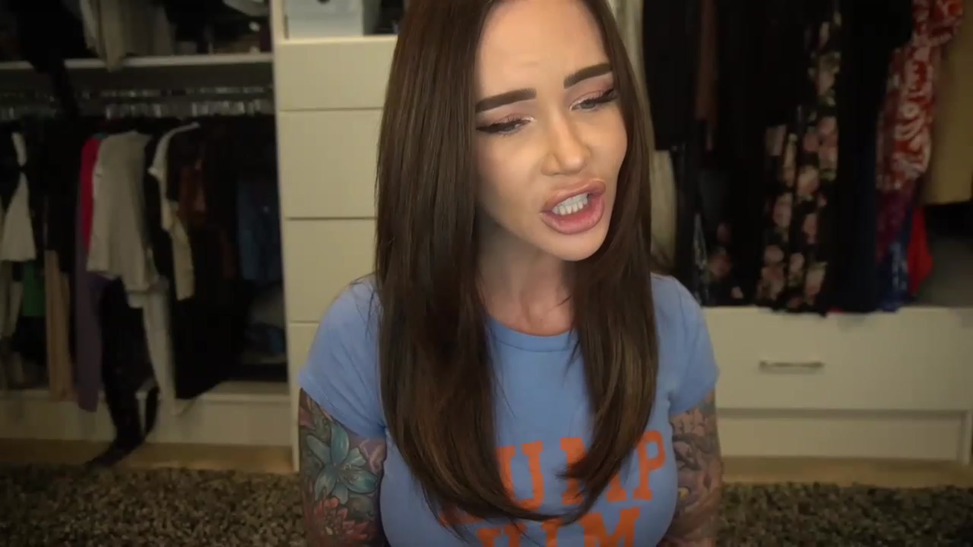 Gallery image thumbnail from VapePapi's myfreecams stream on, 05/15/2023, 22:22 image 16 of 20
