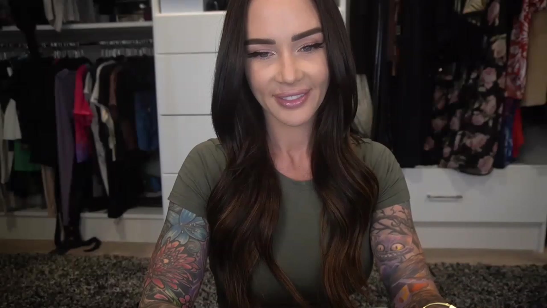 Gallery image thumbnail from VapePapi's myfreecams stream on, 06/07/2023, 22:29 image 14 of 20