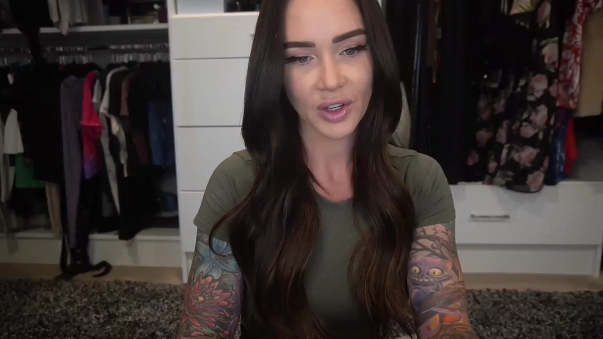 Gallery image thumbnail from VapePapi's myfreecams stream on, 06/07/2023, 22:29 image 3 of 20