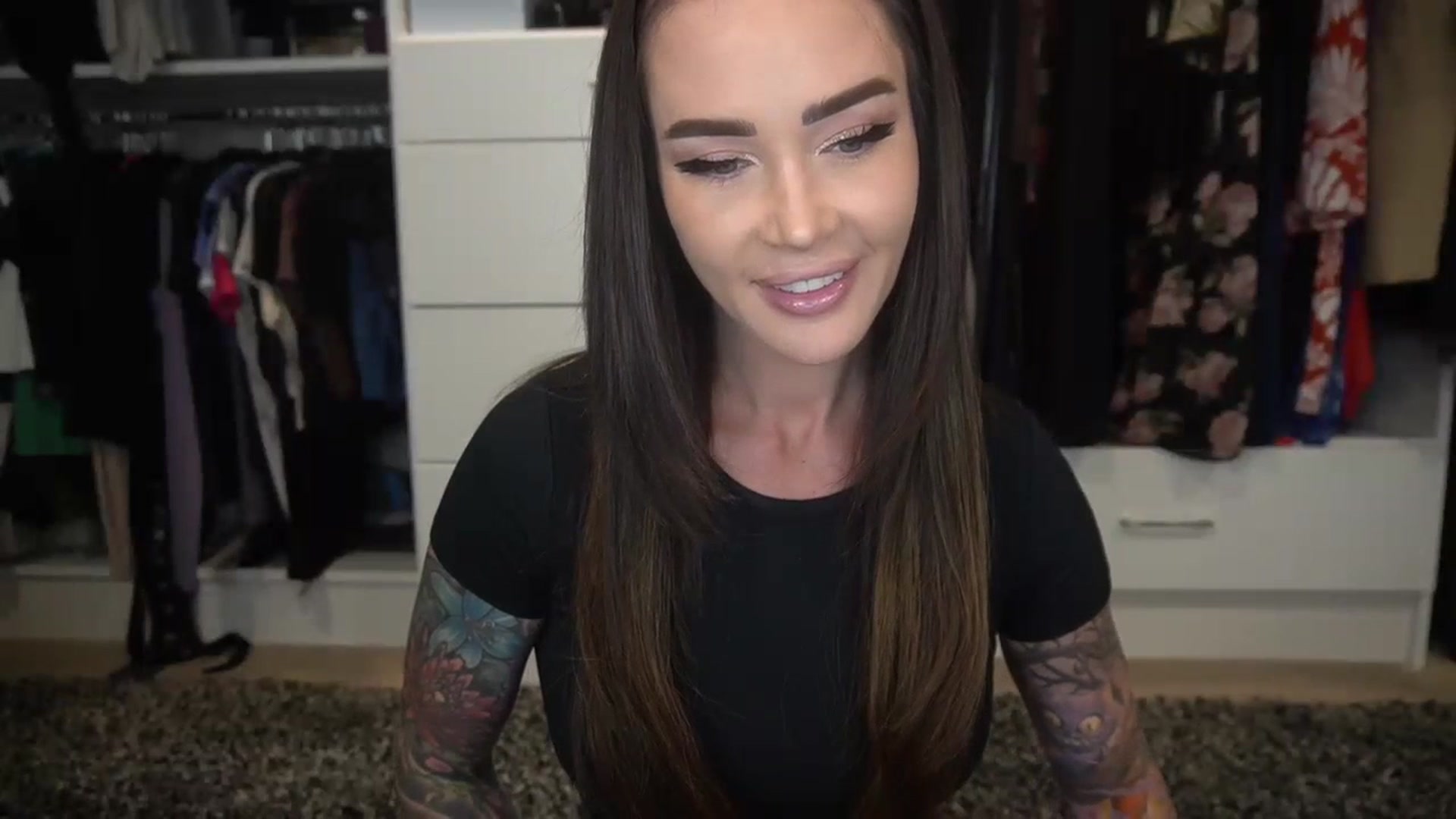 Gallery image thumbnail from VapePapi's myfreecams stream on, 06/09/2023, 20:57 image 20 of 20