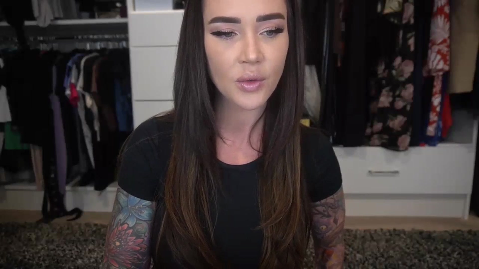 Gallery image thumbnail from VapePapi's myfreecams stream on, 06/09/2023, 20:57 image 5 of 20
