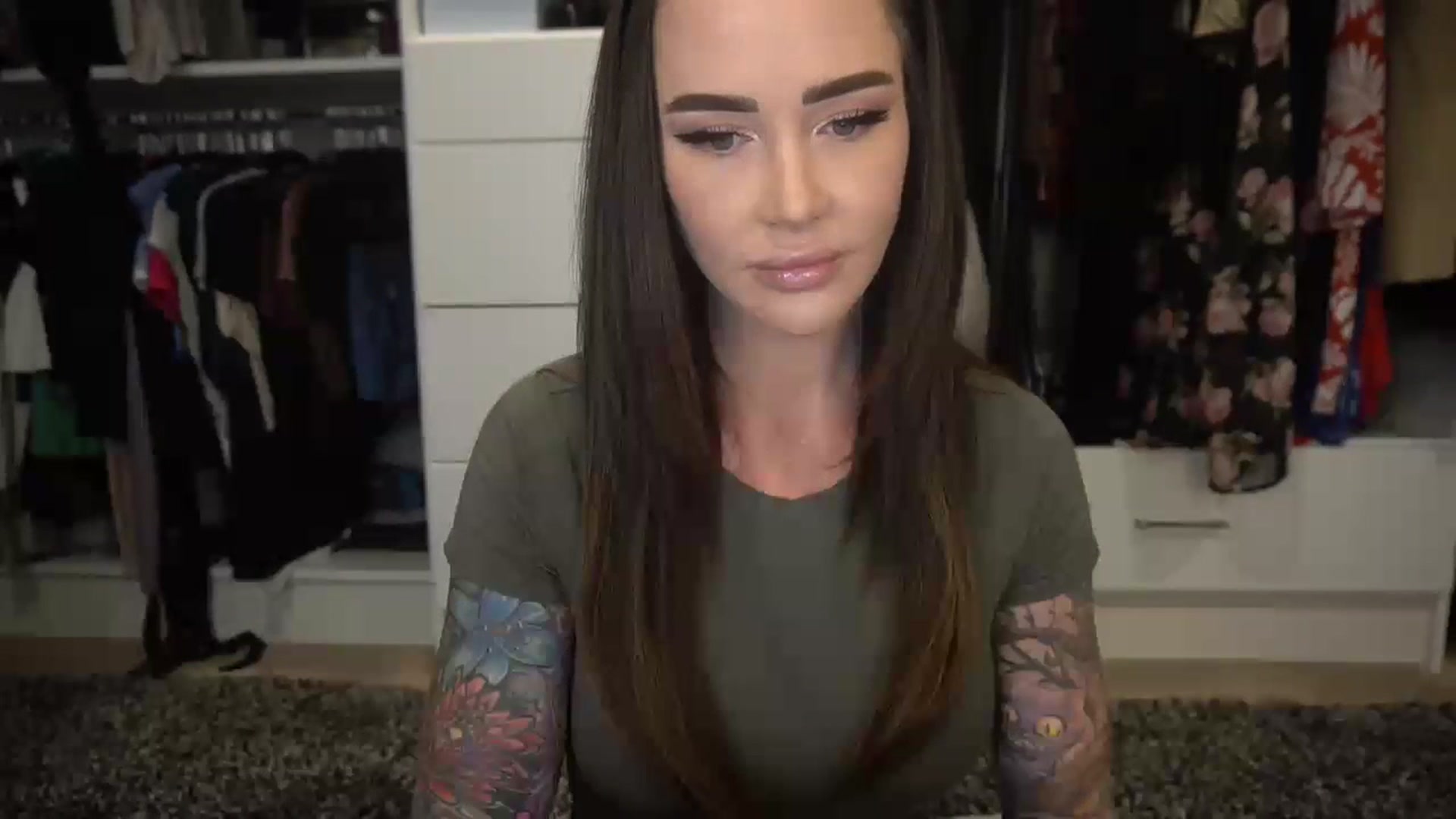 Gallery image thumbnail from VapePapi's myfreecams stream on, 06/11/2023, 19:24 image 18 of 20