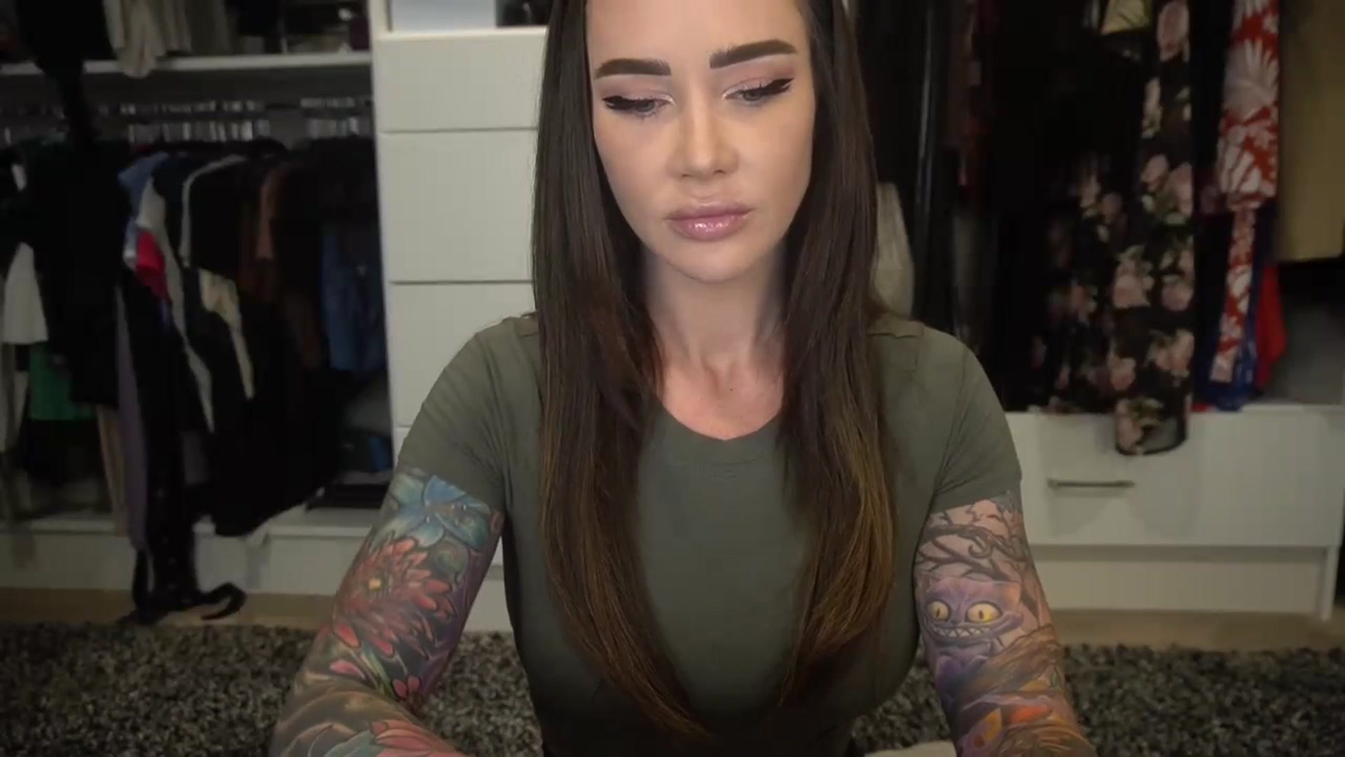 Gallery image thumbnail from VapePapi's myfreecams stream on, 06/11/2023, 19:24 image 1 of 20