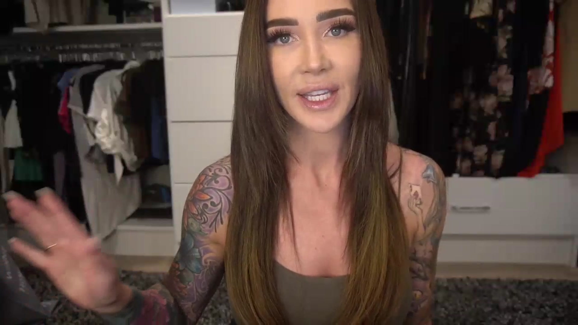 Gallery image thumbnail from VapePapi's myfreecams stream on, 07/02/2023, 21:07 image 13 of 20