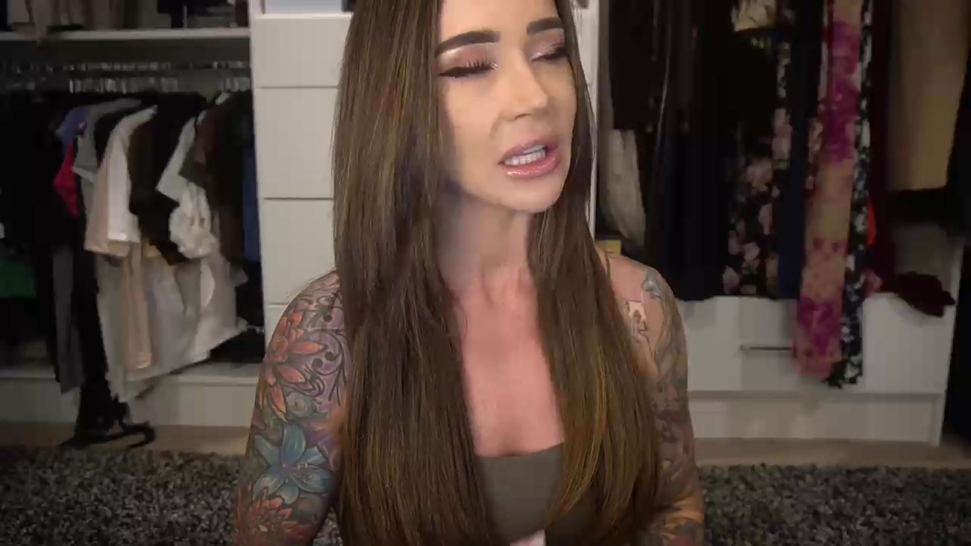 Gallery image thumbnail from VapePapi's myfreecams stream on, 07/07/2023, 23:08 image 16 of 20
