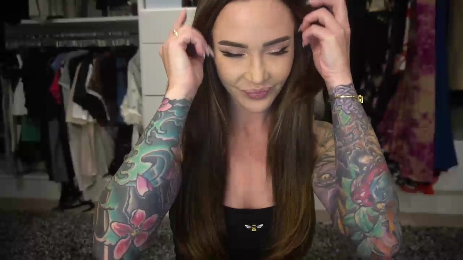 Gallery image thumbnail from VapePapi's myfreecams stream on, 07/10/2023, 22:13 image 13 of 20