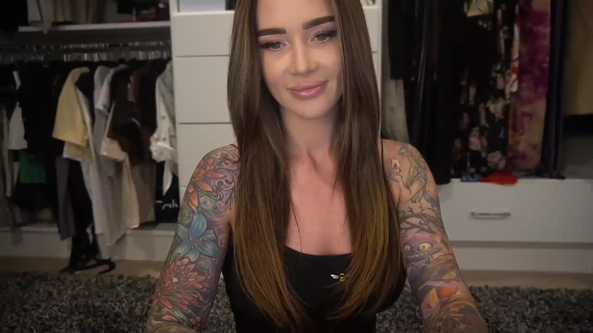 Gallery image thumbnail from VapePapi's myfreecams stream on, 07/21/2023, 21:58 image 3 of 20