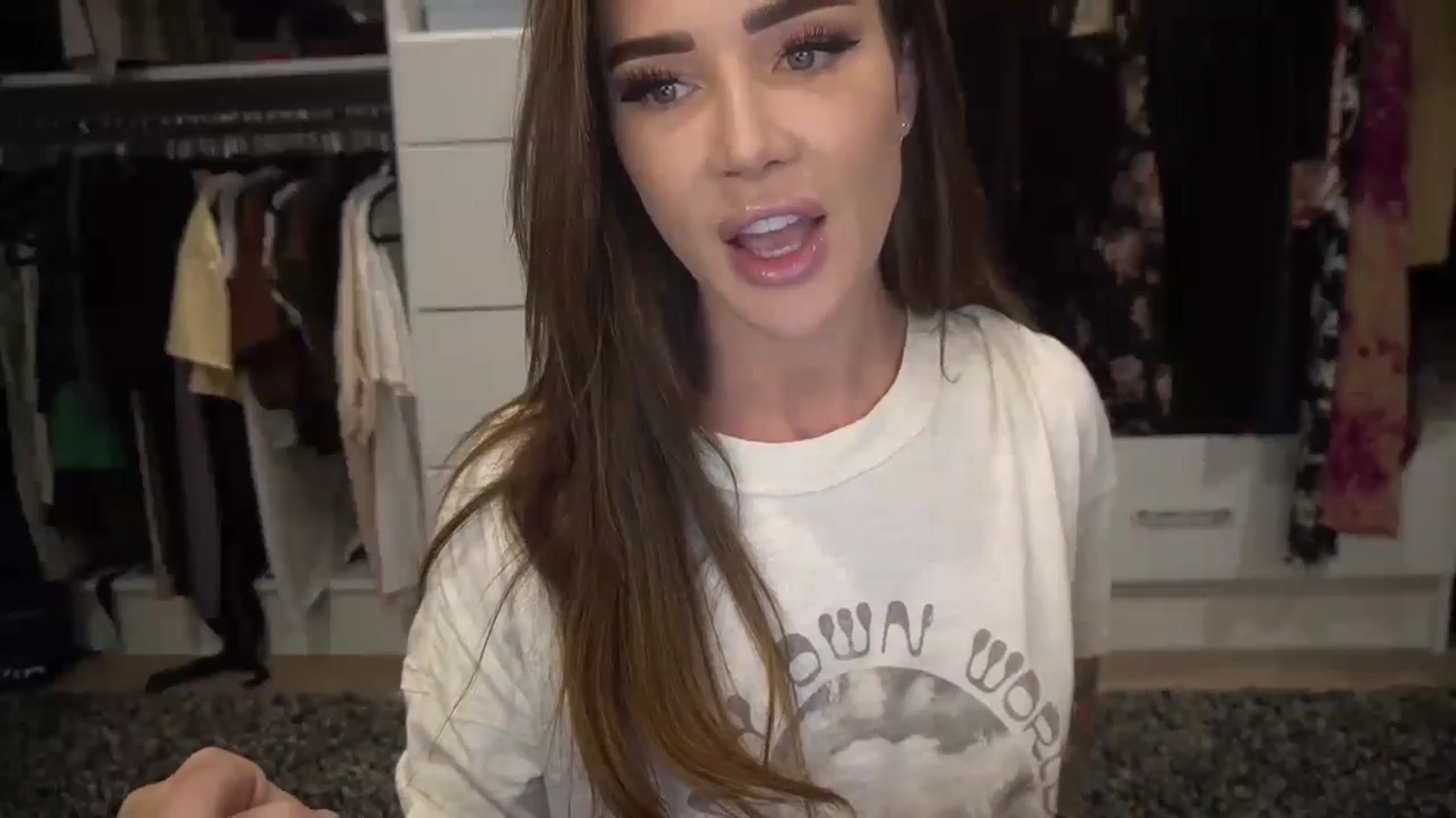 Gallery image thumbnail from VapePapi's myfreecams stream on, 08/06/2023, 20:03 image 5 of 20