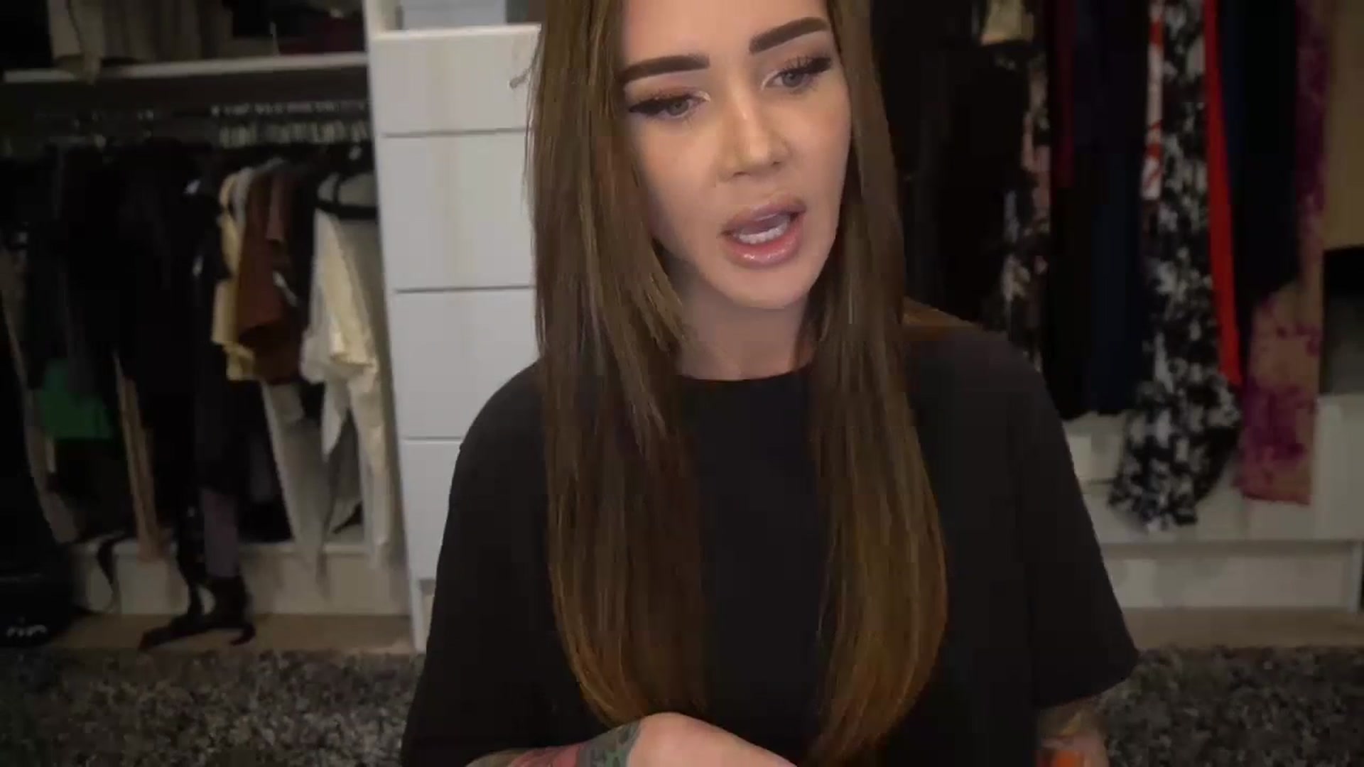 Gallery image thumbnail from VapePapi's myfreecams stream on, 08/20/2023, 19:56 image 8 of 20