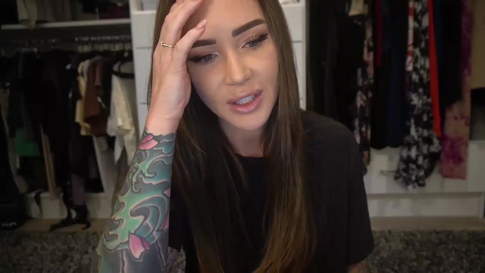 Gallery image thumbnail from VapePapi's myfreecams stream on, 08/20/2023, 19:56 image 4 of 20