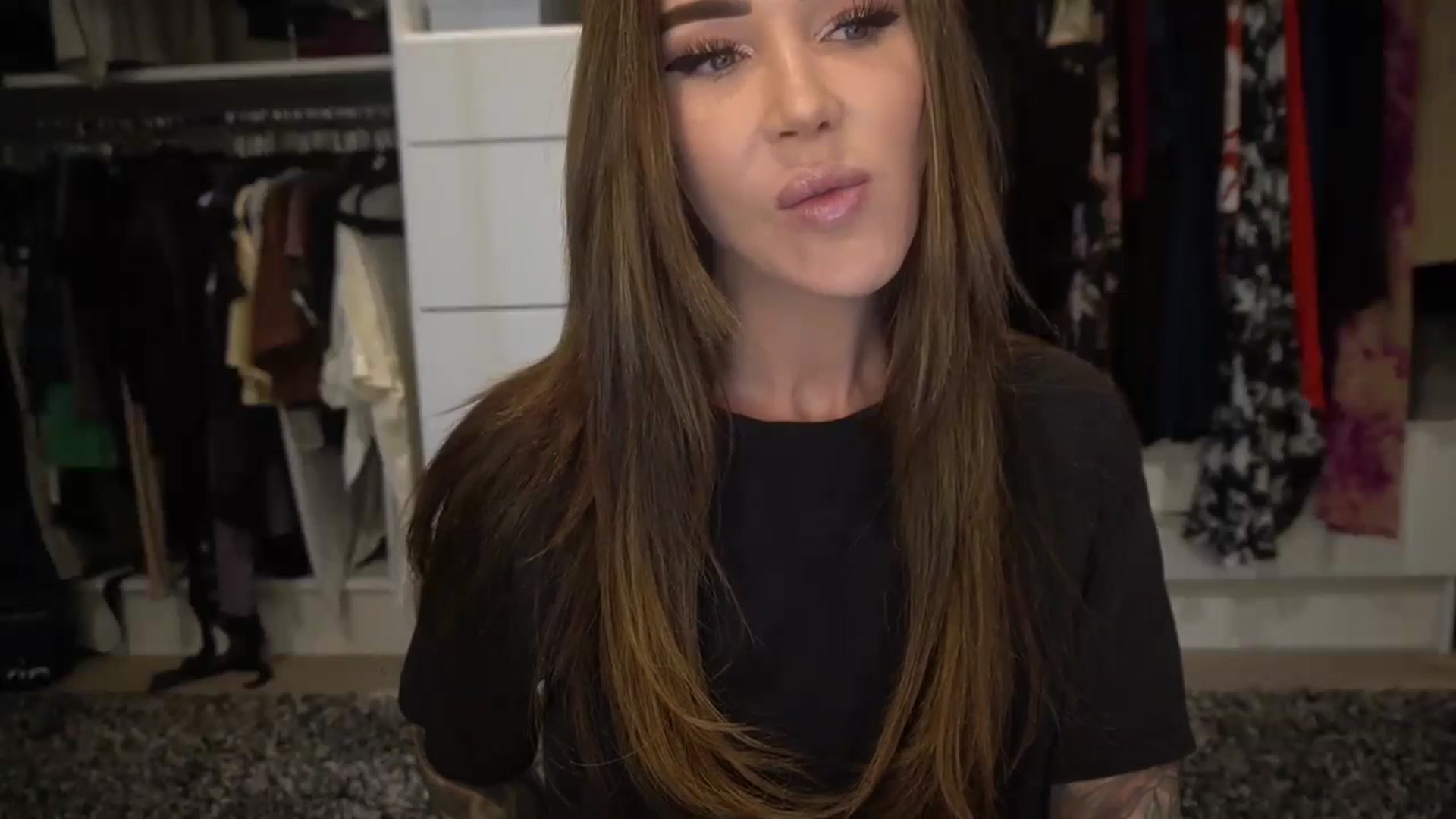 Gallery image thumbnail from VapePapi's myfreecams stream on, 08/20/2023, 19:56 image 1 of 20