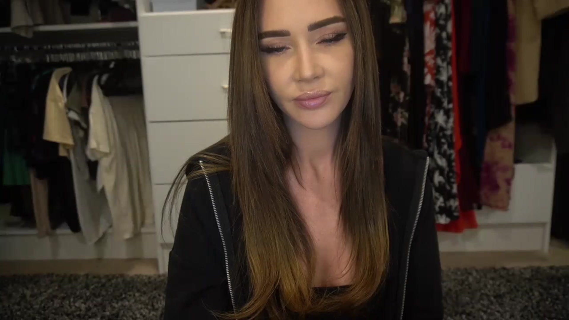 Gallery image thumbnail from VapePapi's myfreecams stream on, 09/03/2023, 19:59 image 14 of 20