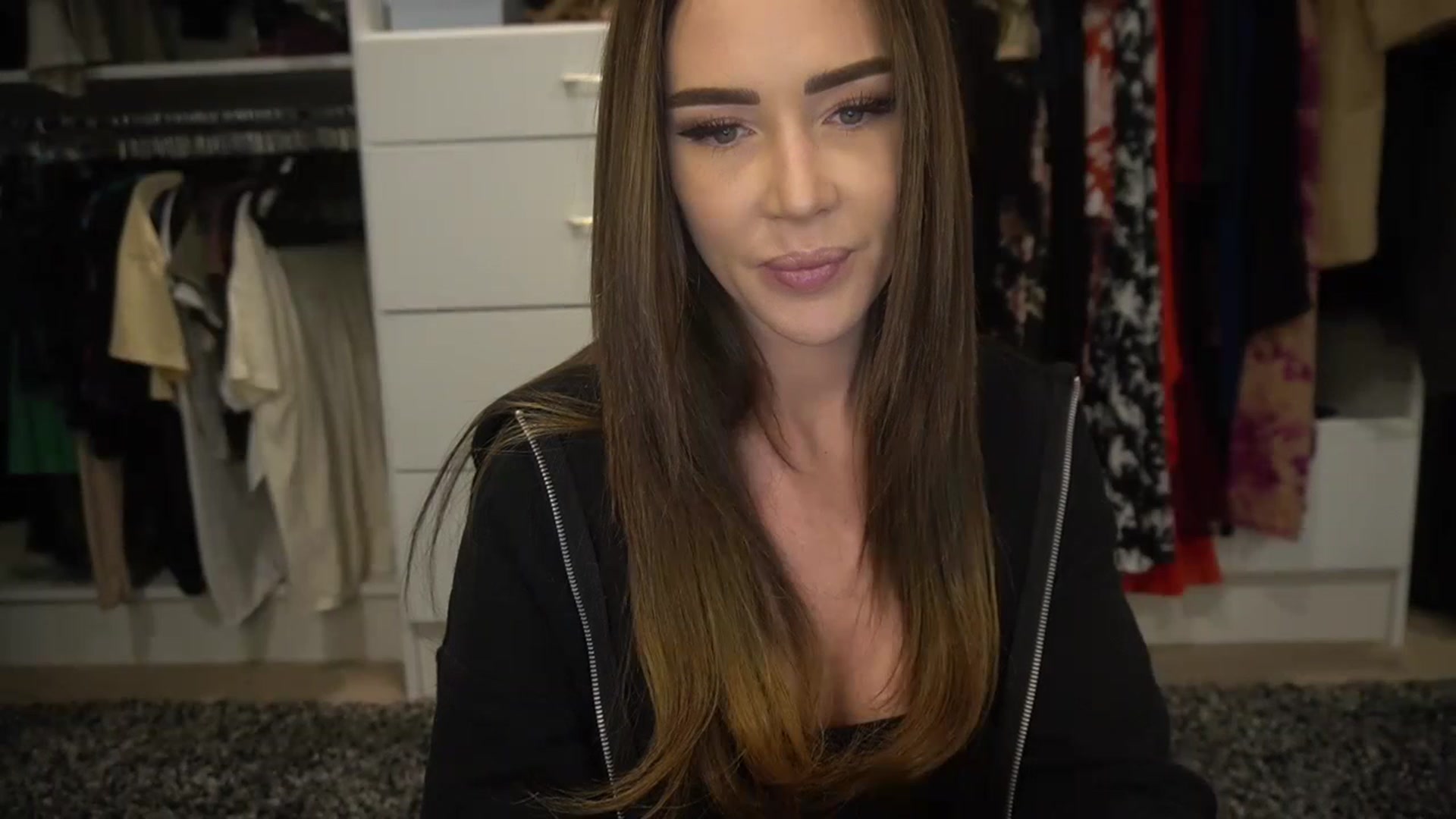 Gallery image thumbnail from VapePapi's myfreecams stream on, 09/03/2023, 19:59 image 15 of 20