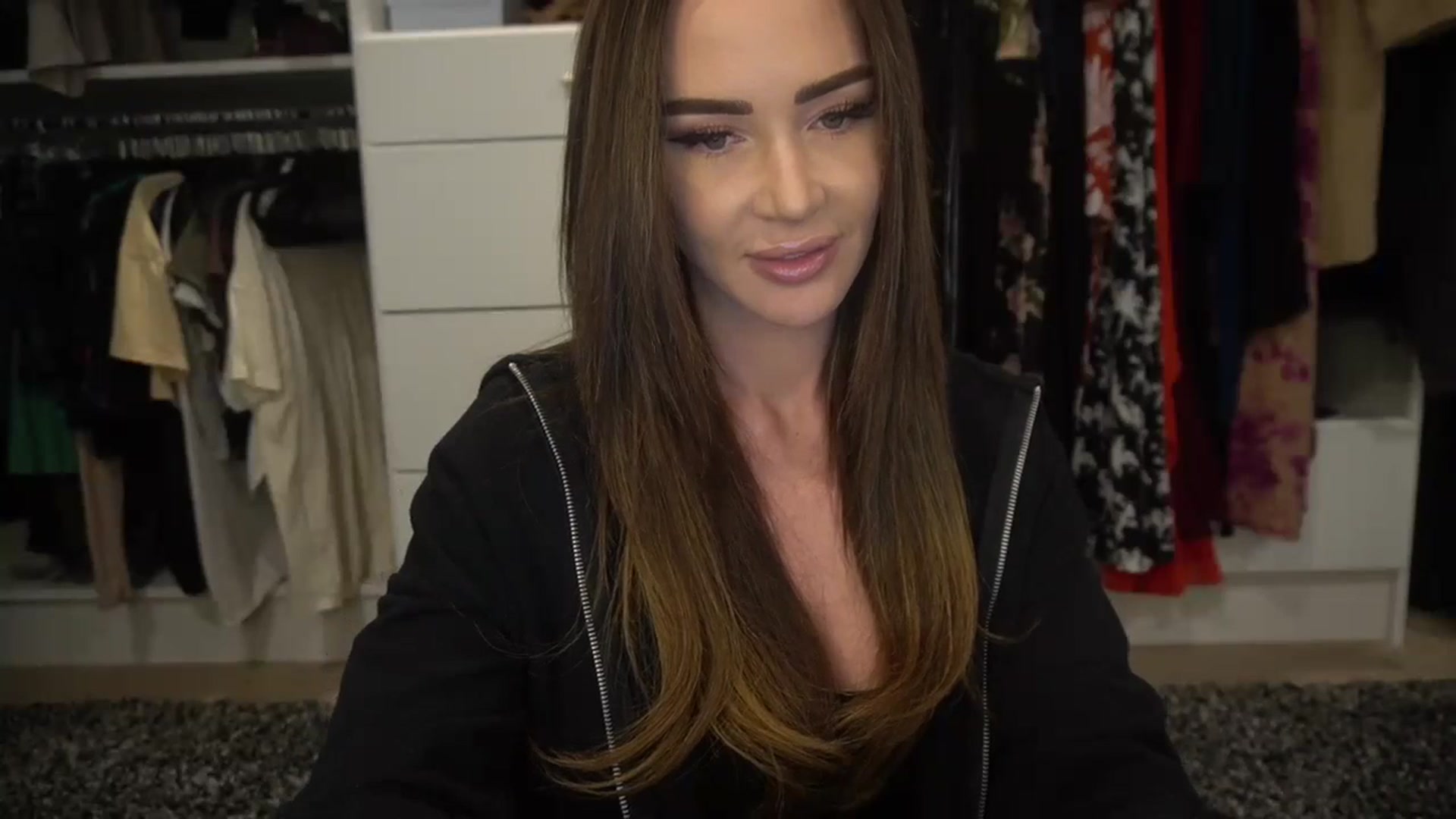 Gallery image thumbnail from VapePapi's myfreecams stream on, 09/03/2023, 19:59 image 3 of 20