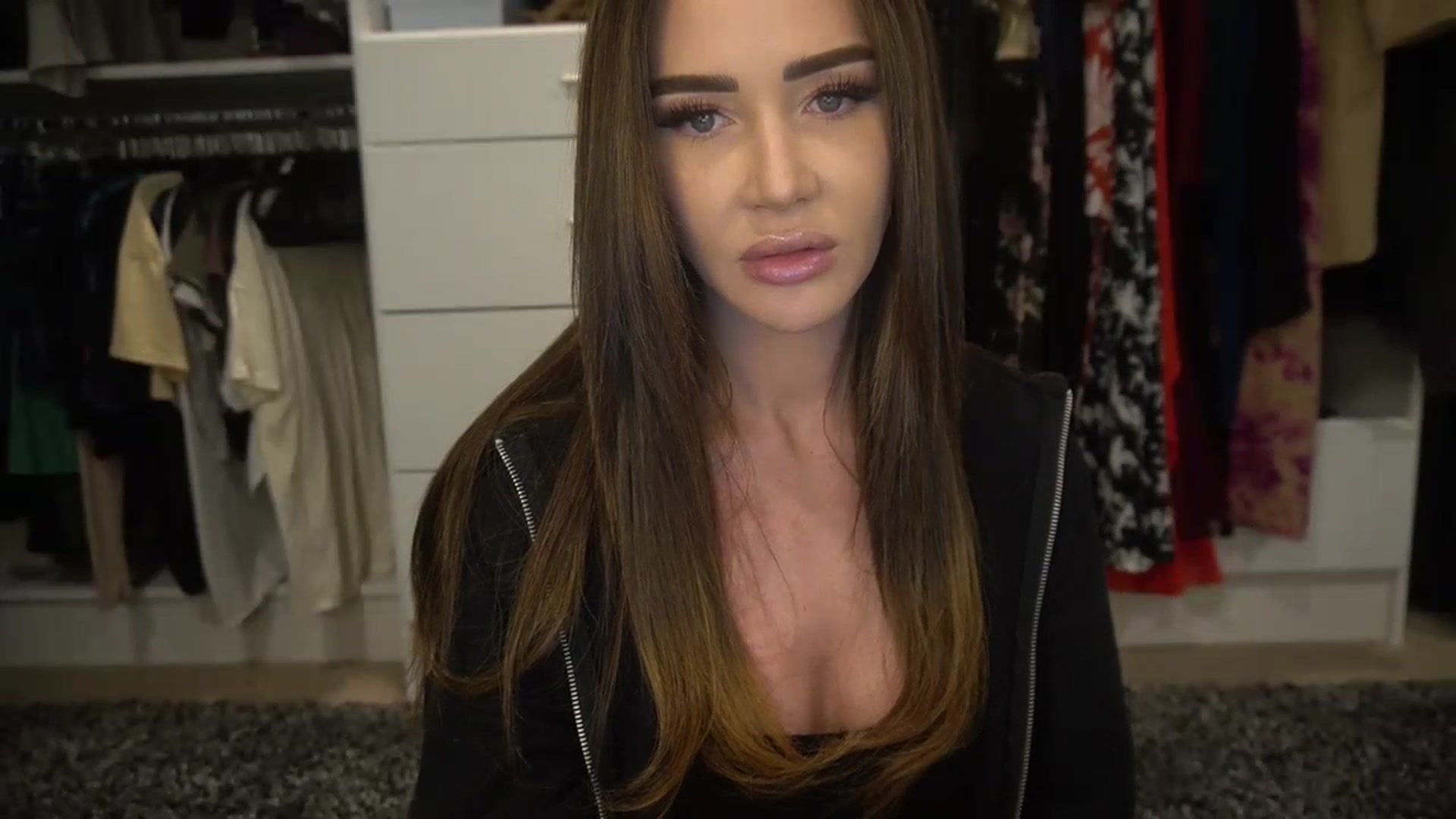 Gallery image thumbnail from VapePapi's myfreecams stream on, 09/03/2023, 19:59 image 10 of 20