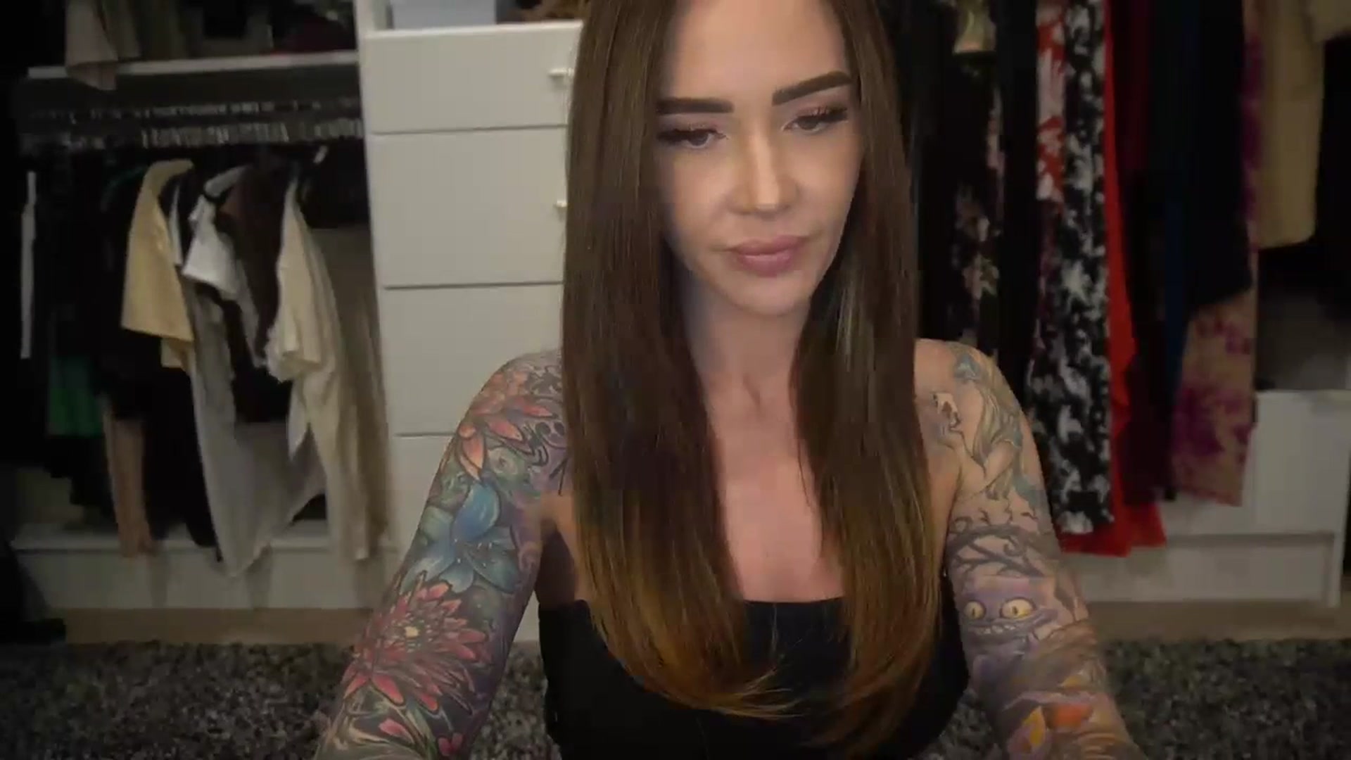 Gallery image thumbnail from VapePapi's myfreecams stream on, 09/07/2023, 21:55 image 20 of 20