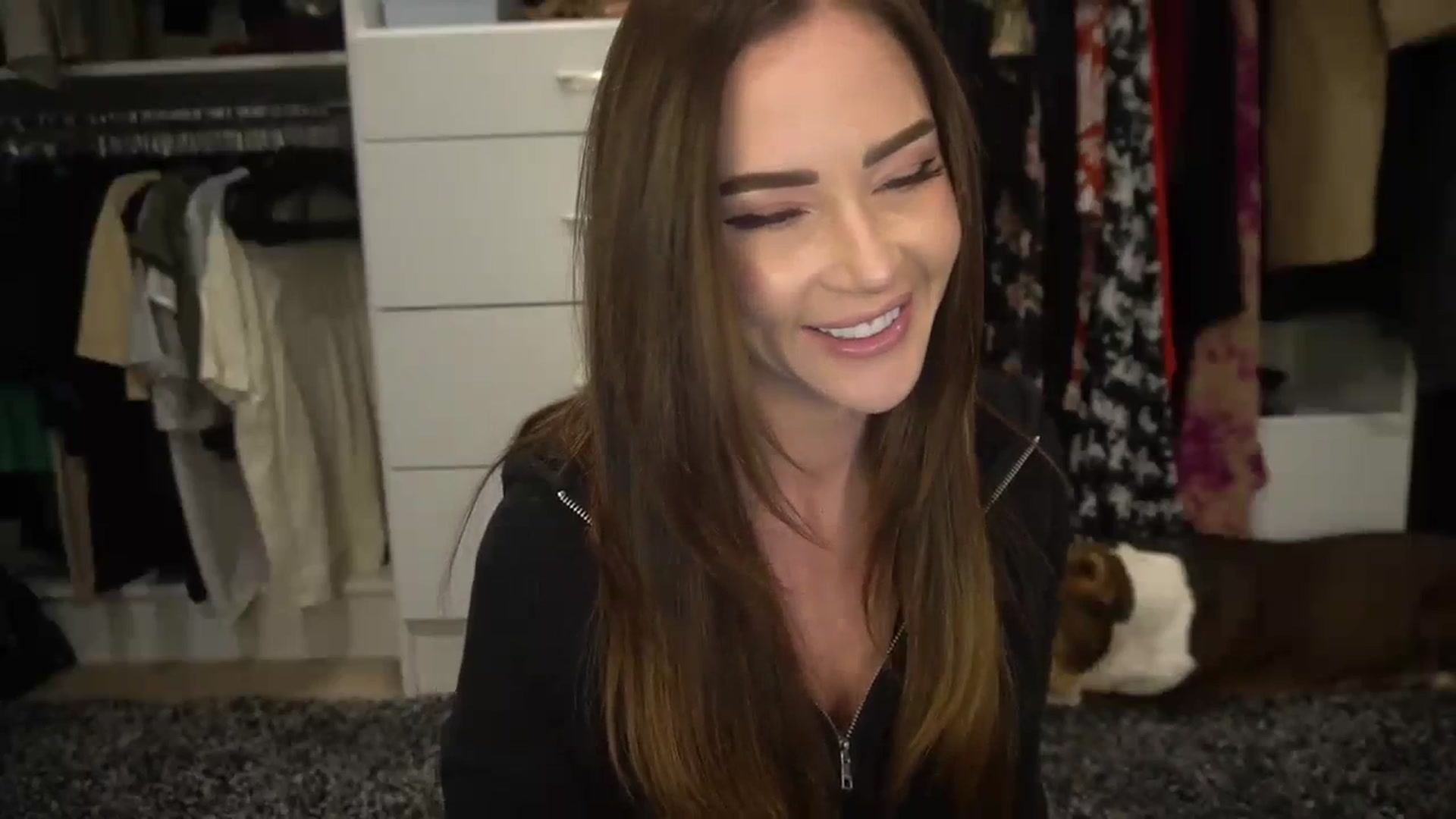 Gallery image thumbnail from VapePapi's myfreecams stream on, 09/24/2023, 19:50 image 19 of 20
