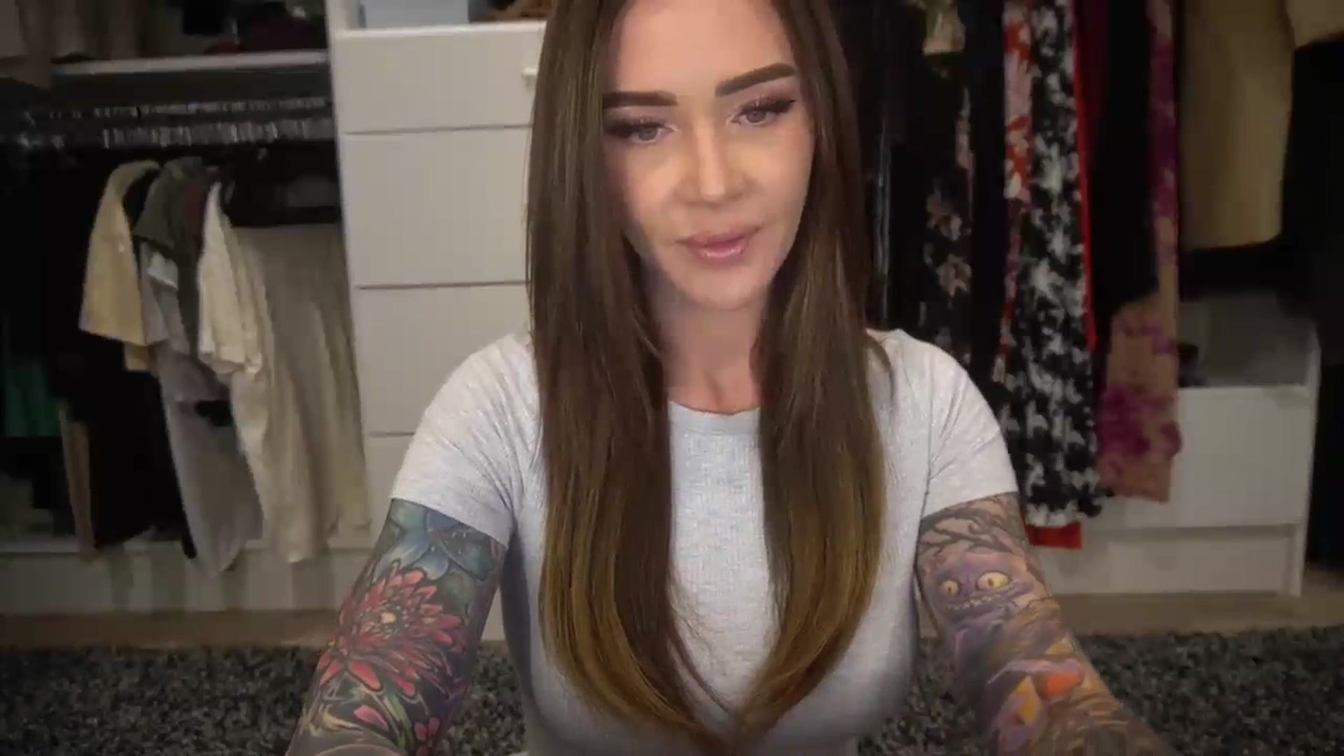Gallery image thumbnail from VapePapi's myfreecams stream on, 09/26/2023, 22:24 image 10 of 20