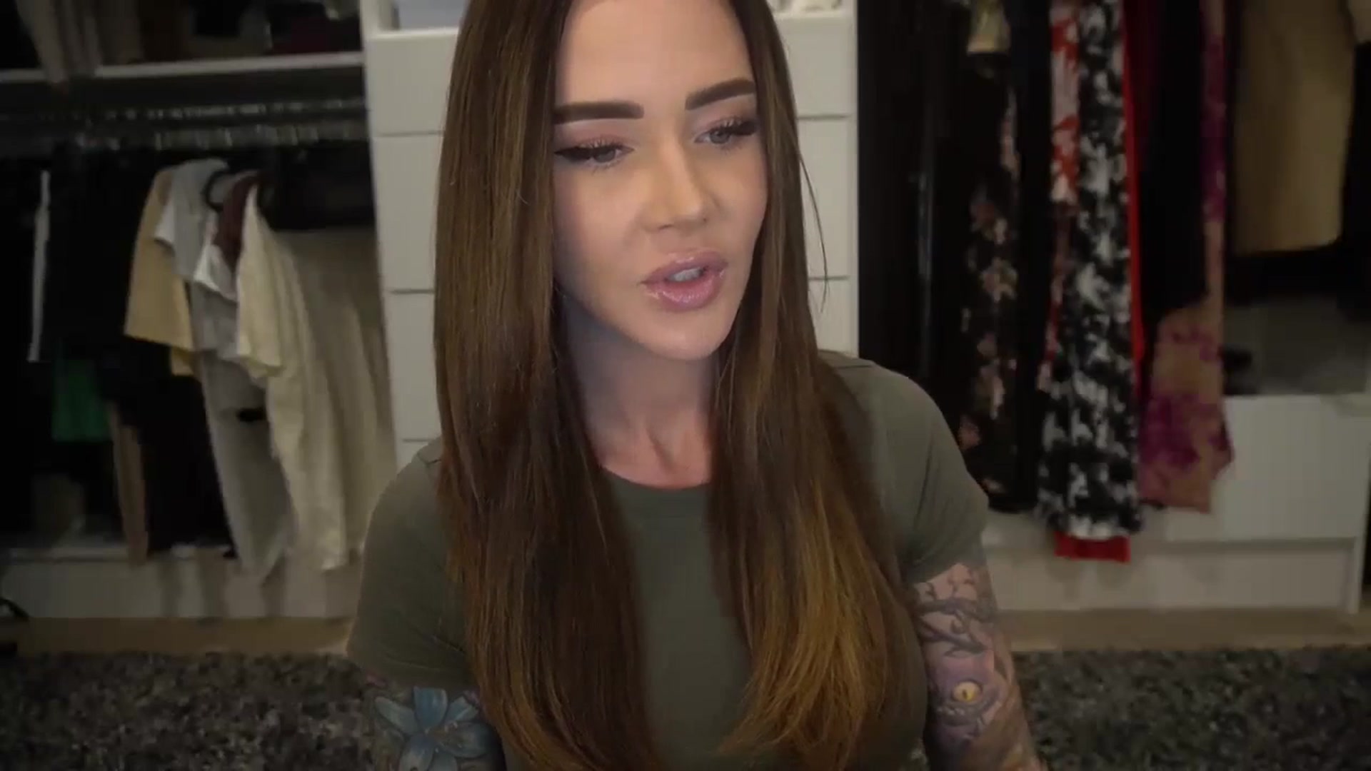Gallery image thumbnail from VapePapi's myfreecams stream on, 10/08/2023, 19:50 image 9 of 20