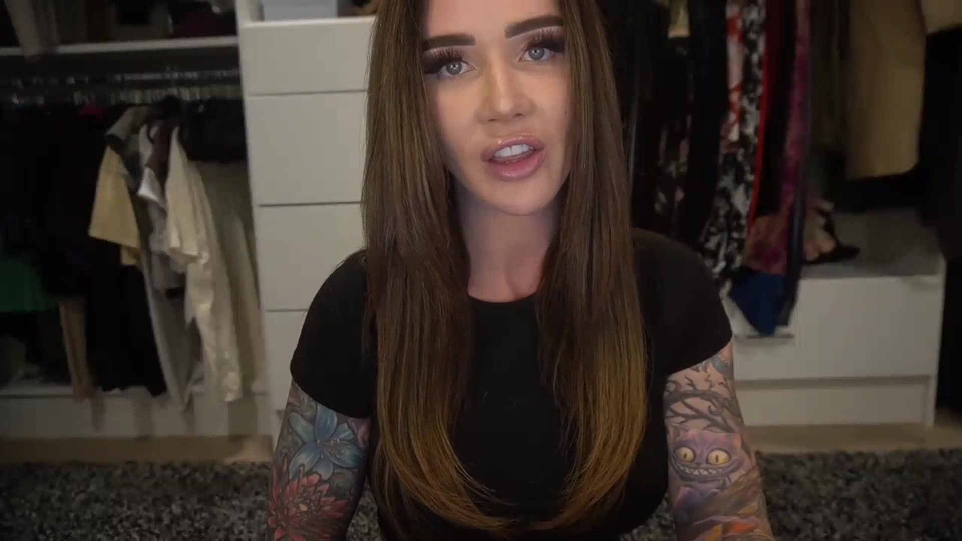 Gallery image thumbnail from VapePapi's myfreecams stream on, 10/13/2023, 21:55 image 19 of 20