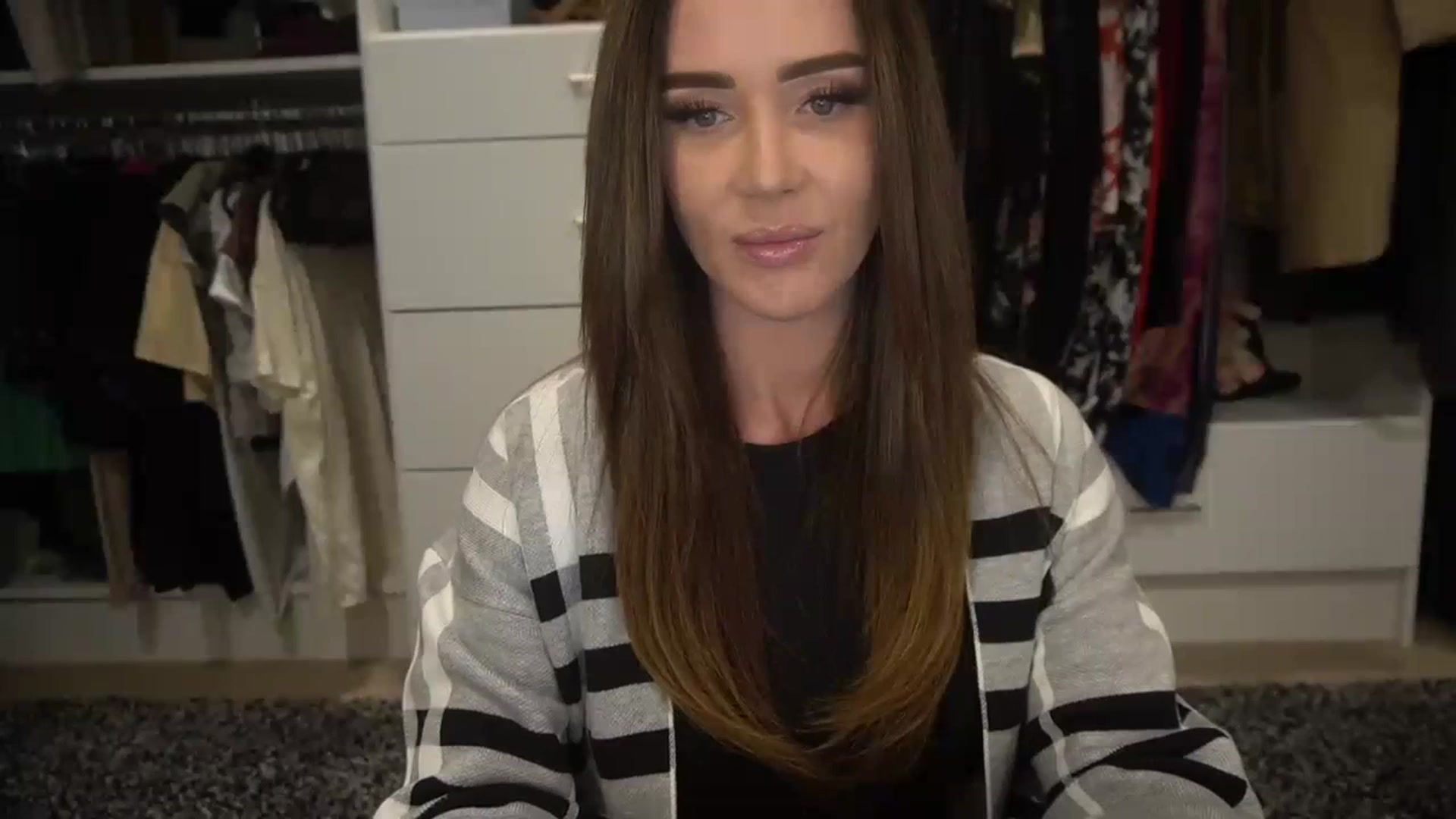 Gallery image thumbnail from VapePapi's myfreecams stream on, 10/13/2023, 21:55 image 5 of 20