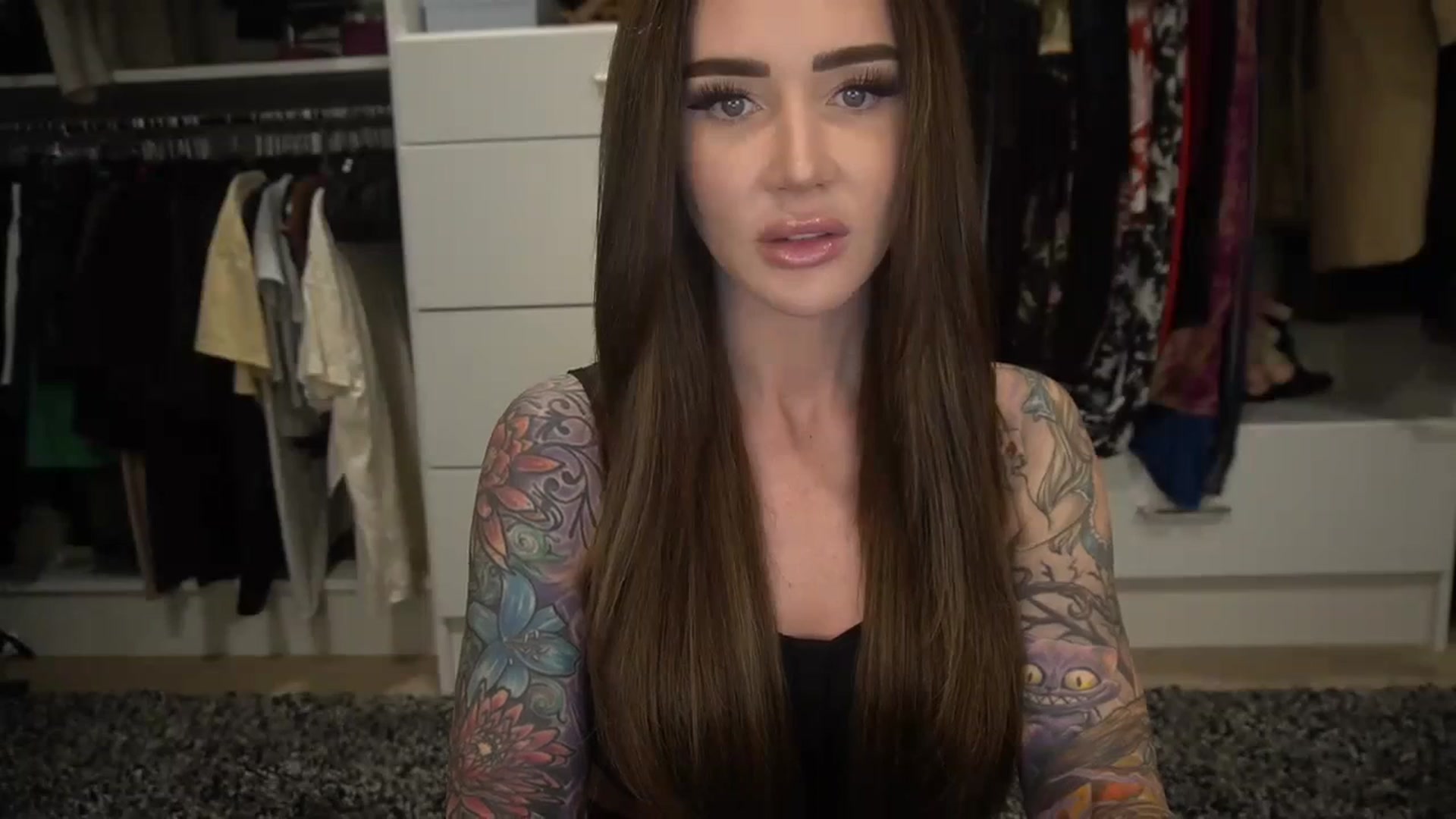 Gallery image thumbnail from VapePapi's myfreecams stream on, 10/20/2023, 21:54 image 3 of 20