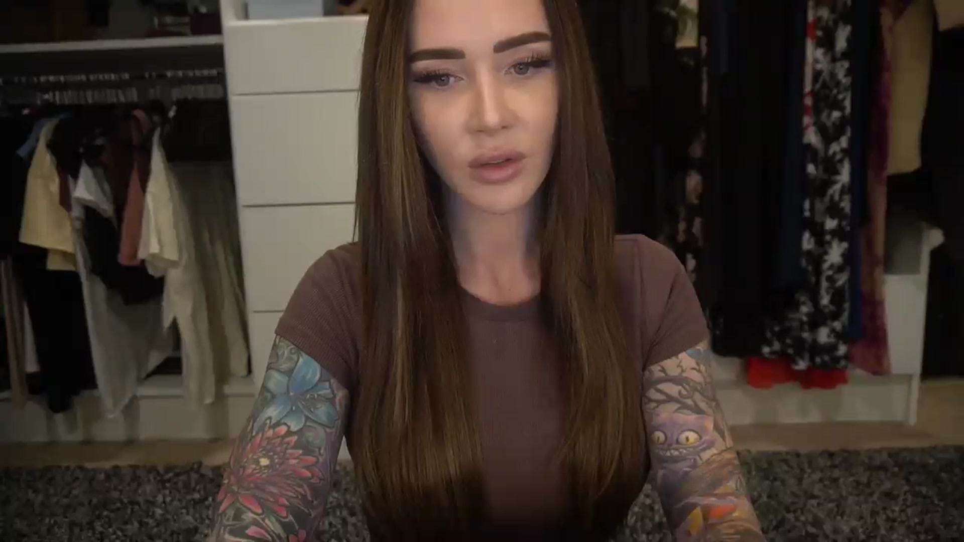 Gallery image thumbnail from VapePapi's myfreecams stream on, 11/07/2023, 22:23 image 10 of 20