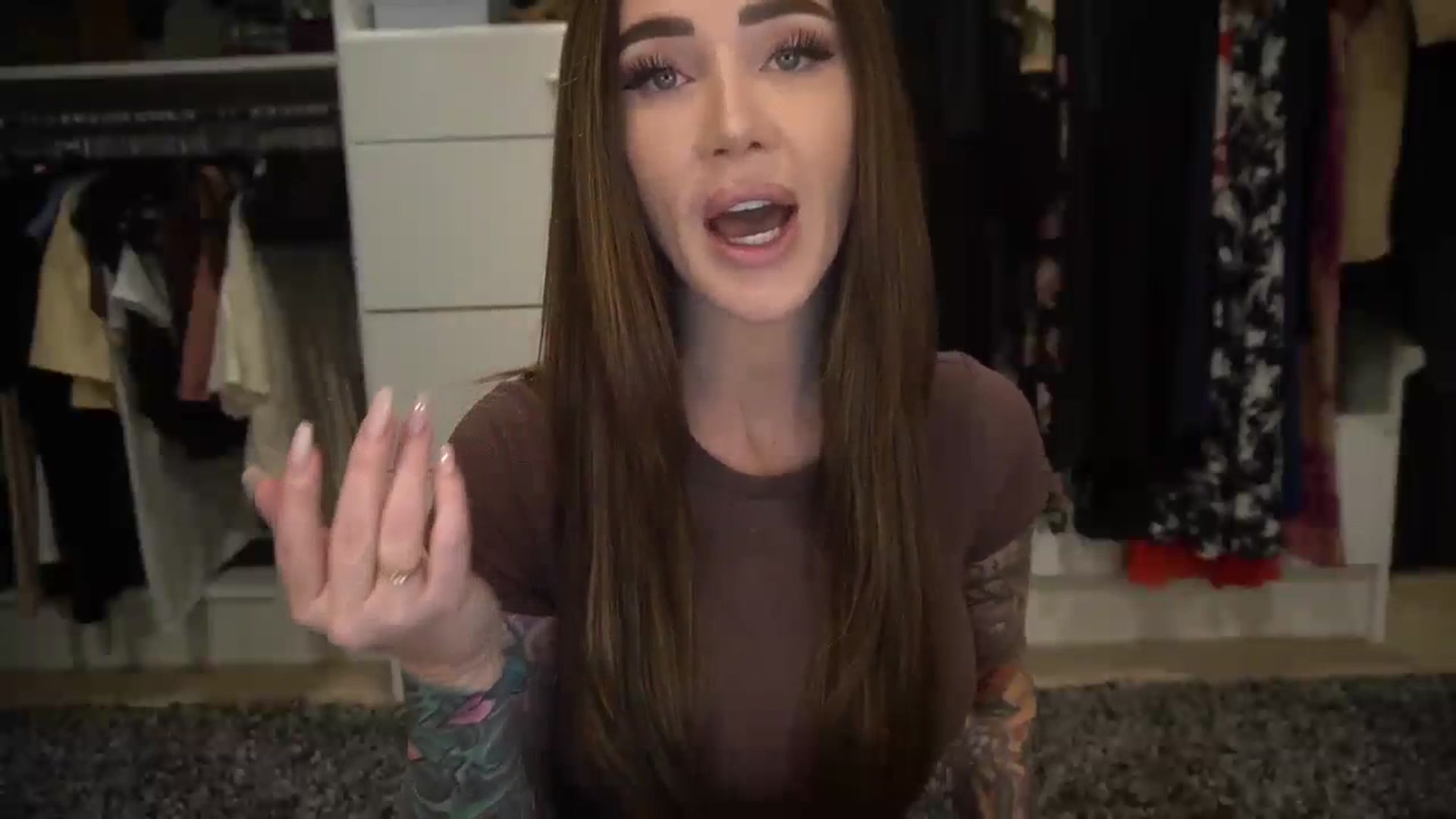 Gallery image thumbnail from VapePapi's myfreecams stream on, 11/07/2023, 22:23 image 3 of 20