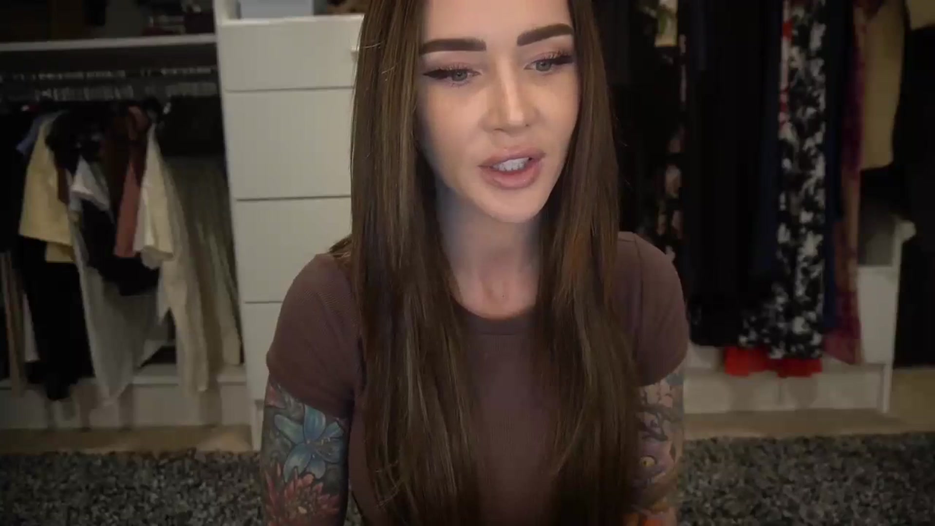 Gallery image thumbnail from VapePapi's myfreecams stream on, 11/07/2023, 22:23 image 7 of 20