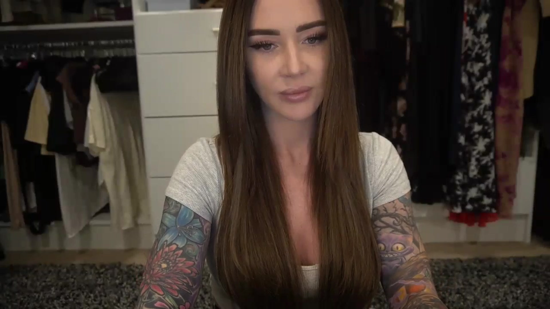 Gallery image thumbnail from VapePapi's myfreecams stream on, 11/12/2023, 21:24 image 4 of 20